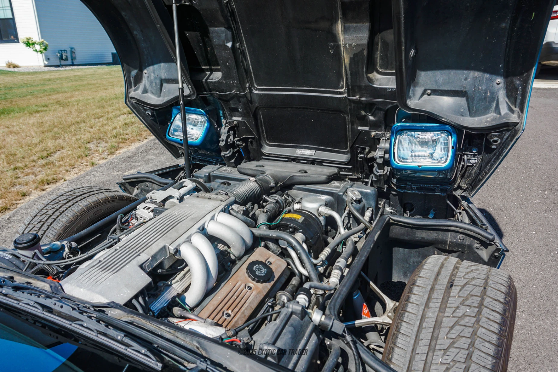 1987 Chevrolet Corvette - Engine Photo