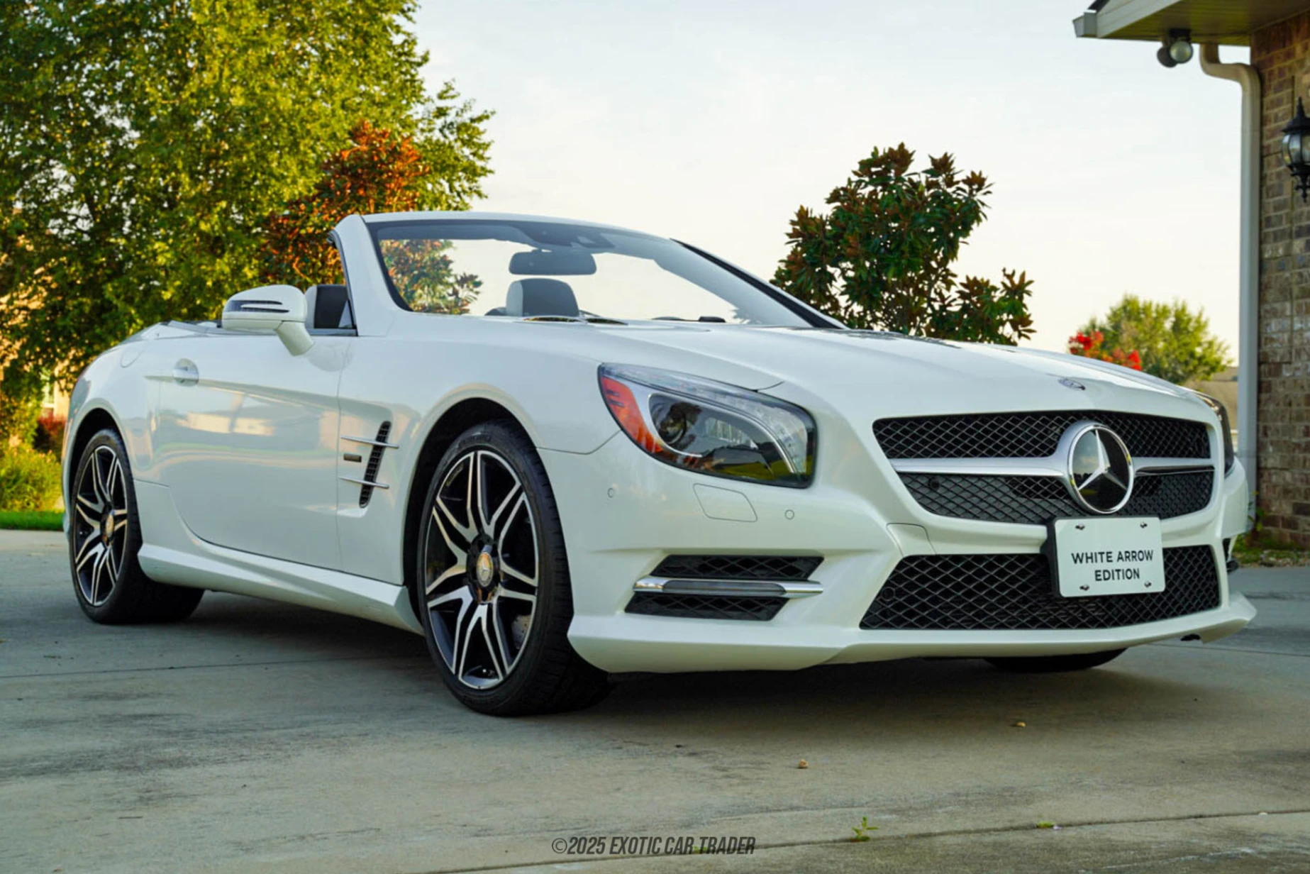 2015 Mercedes-Benz SL550 - Overview Photo