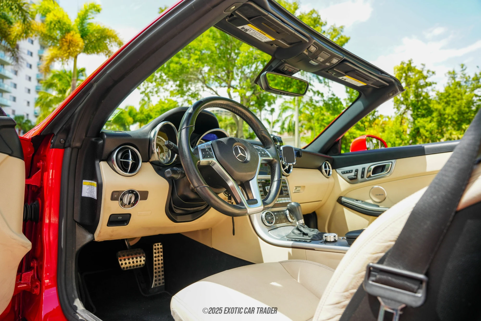2012 Mercedes-Benz SLK350 - Interior Photo