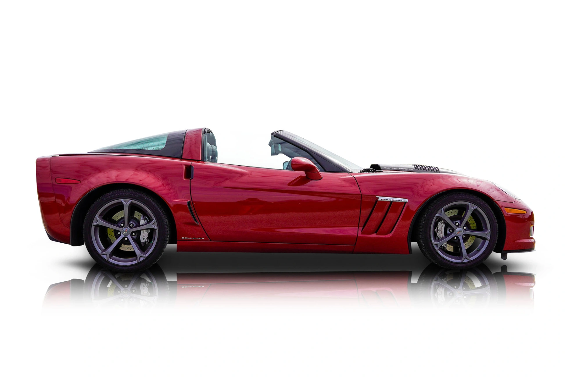 An incredible side shot photo of a Chevrolet Corvette that you should buy.