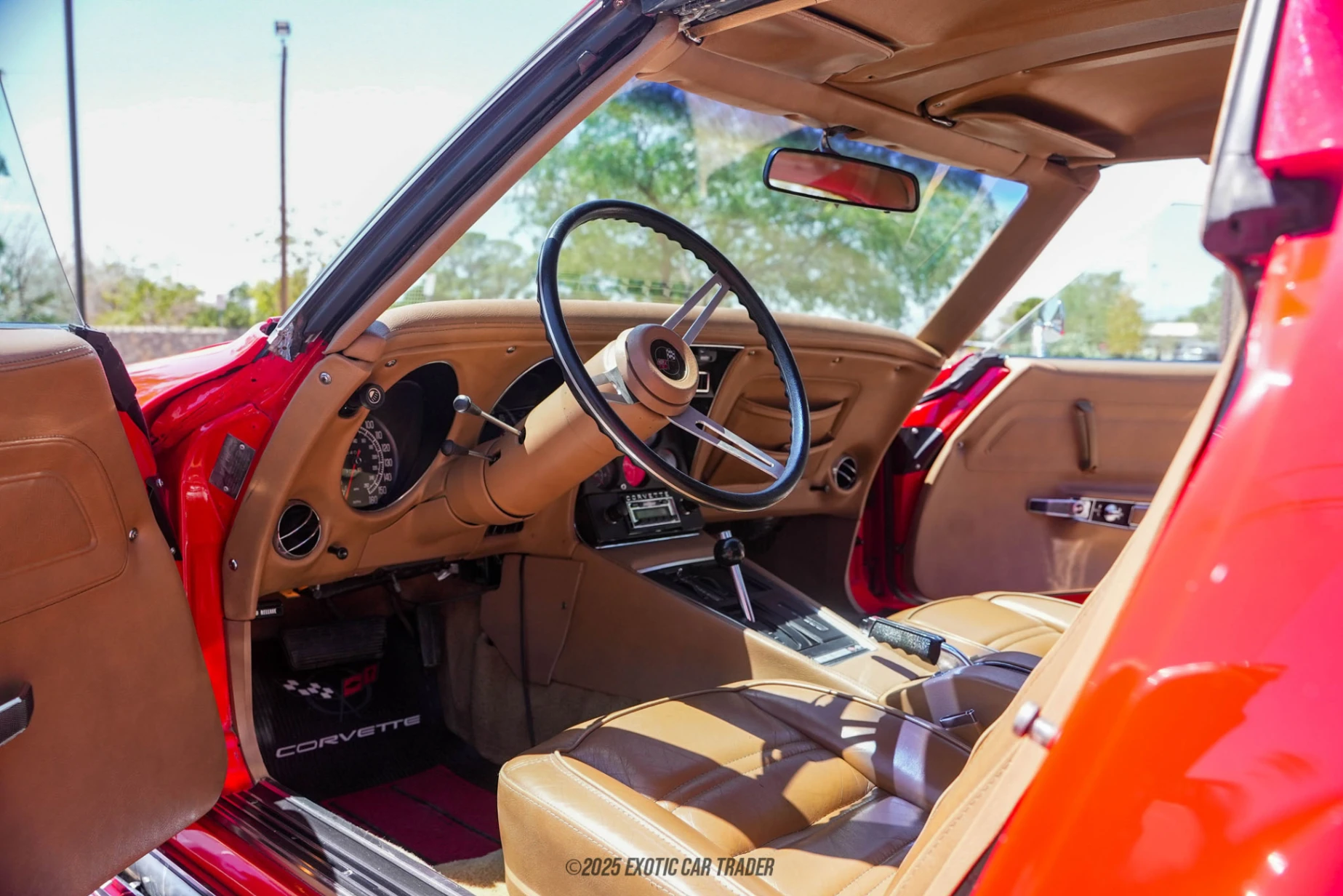 Chevrolet Corvette Chevrolet Corvette - Interior