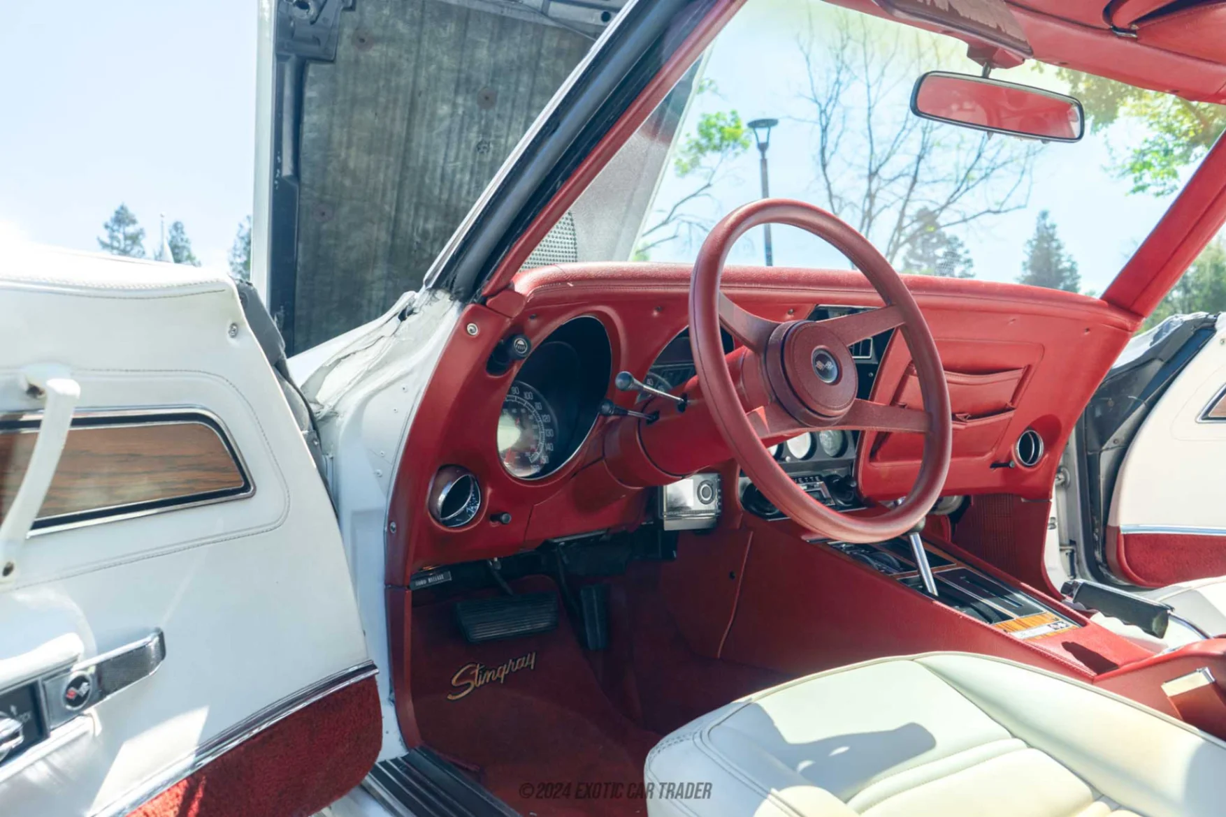 1976 Chevrolet Corvette - Interior Photo