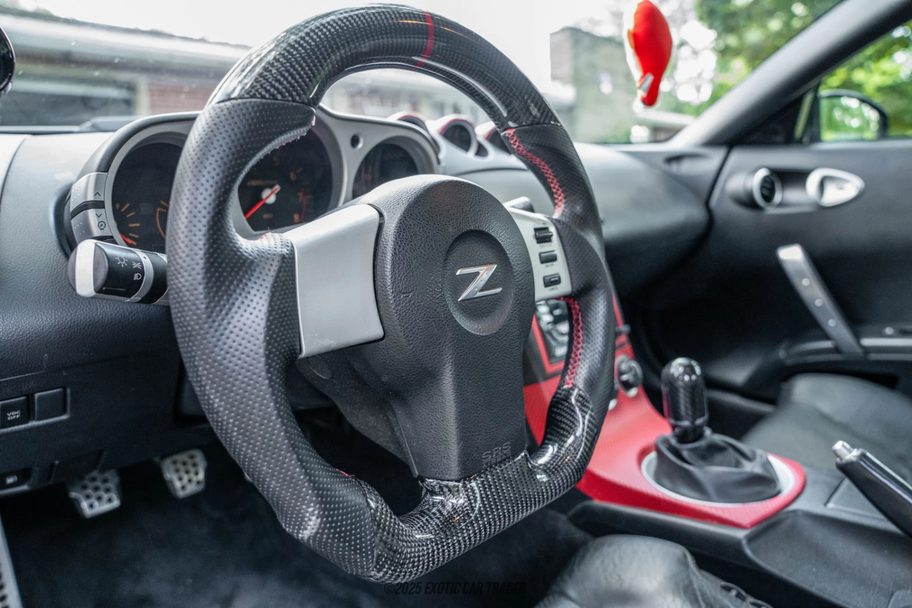 2004 Nissan 350Z - Interior Photo