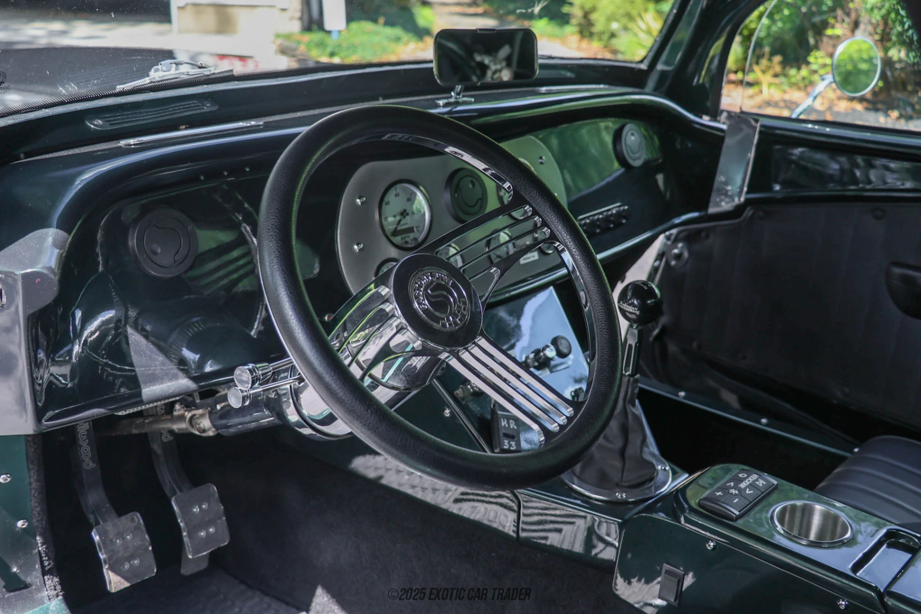 1934 Ford Model 40 - Interior Photo