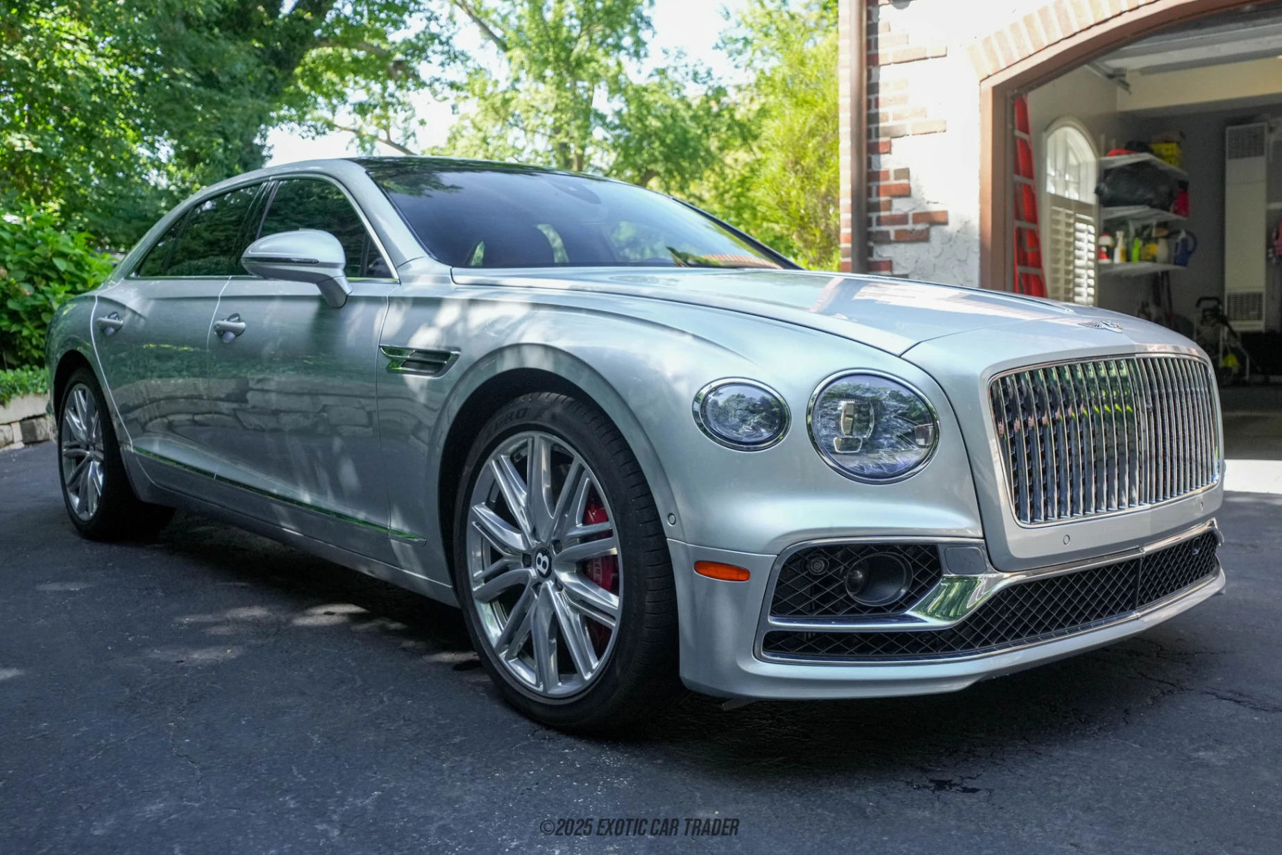 2022 Bentley Flying Spur - Overview Photo