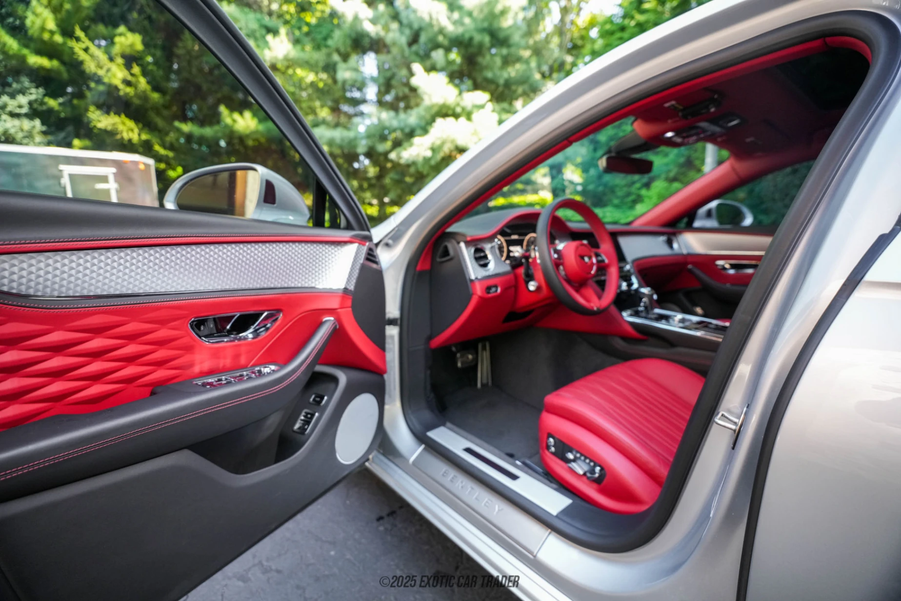 2022 Bentley Flying Spur - Interior Photo