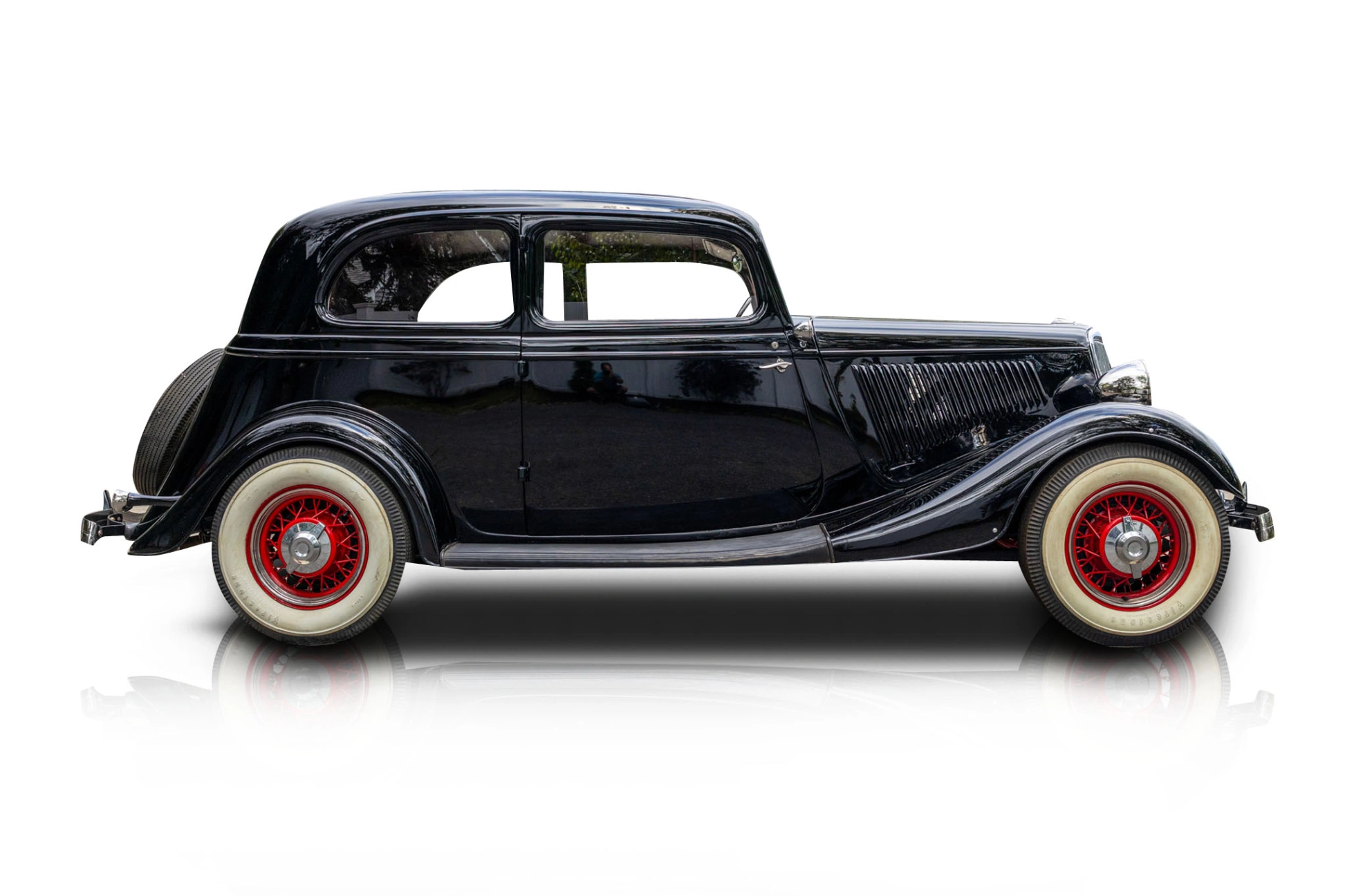 An incredible side shot photo of a Ford Model 40 that you should buy.