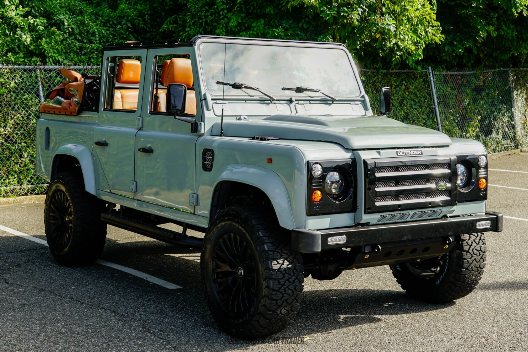 1997 Land Rover Defender 110 - Overview Photo