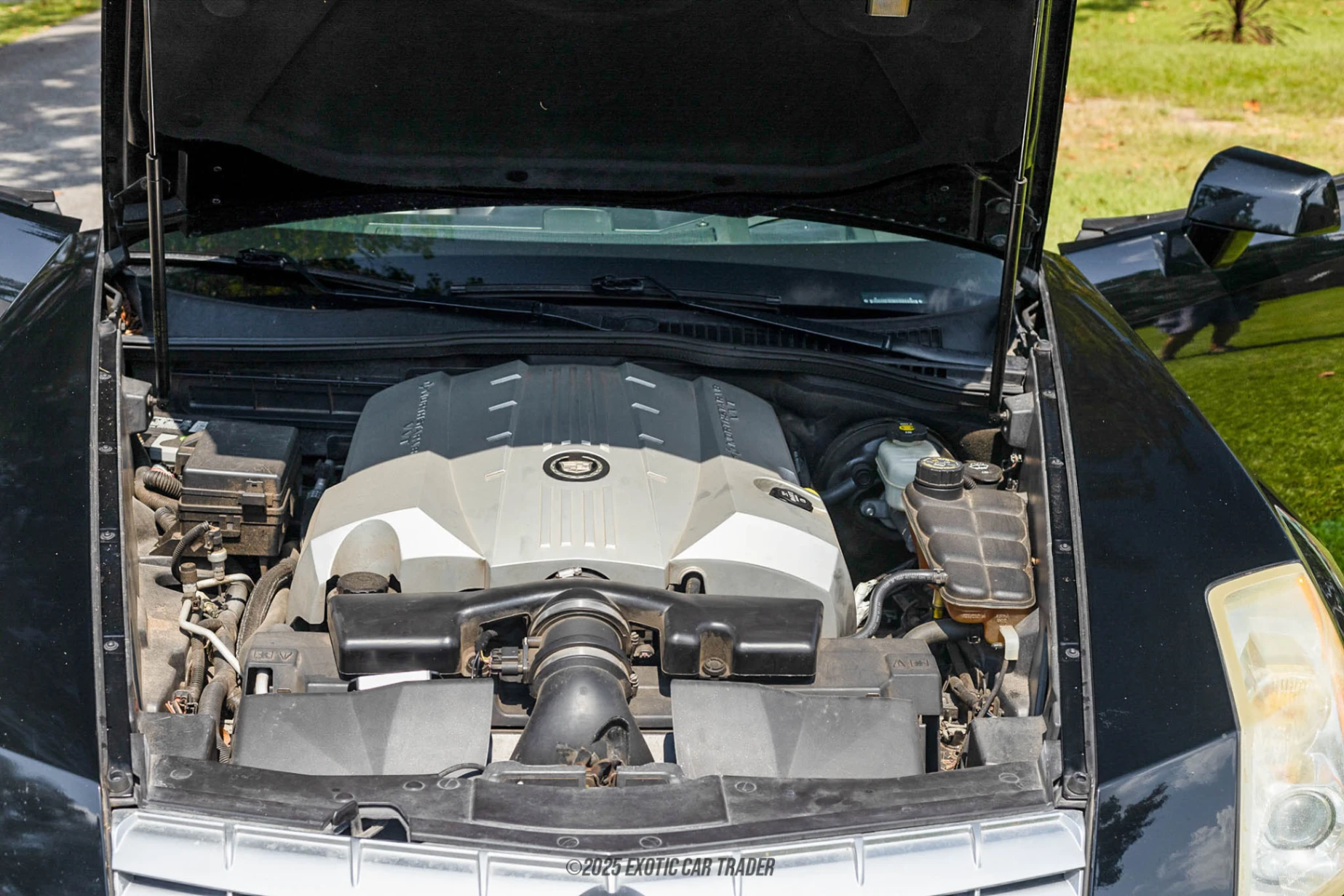 2007 Cadillac XLR - Engine Photo