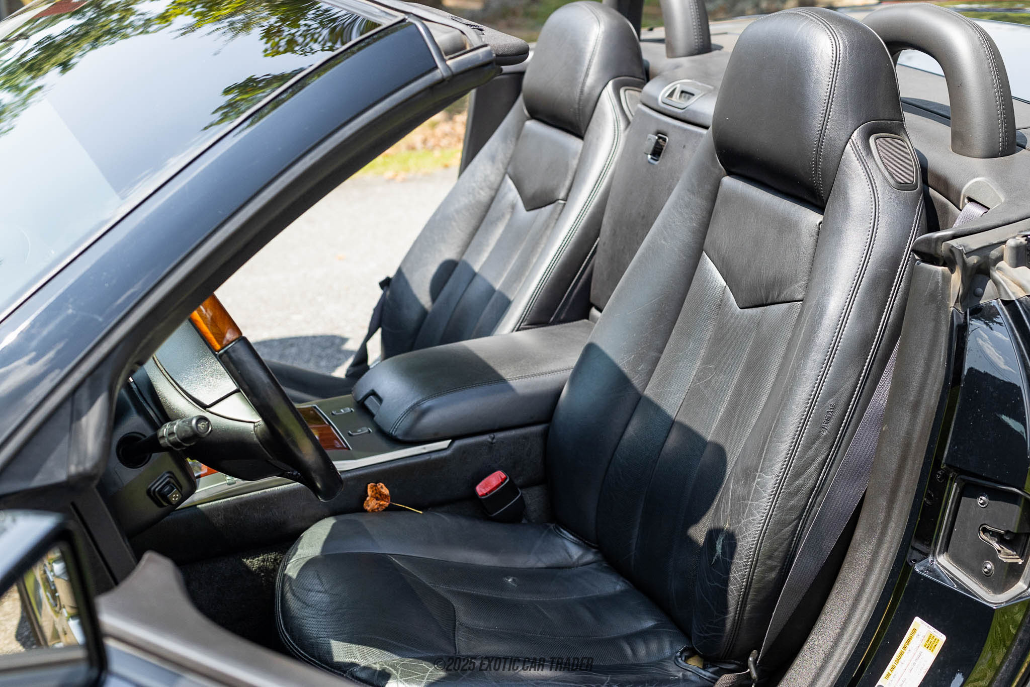 2007 Cadillac XLR - Interior Photo