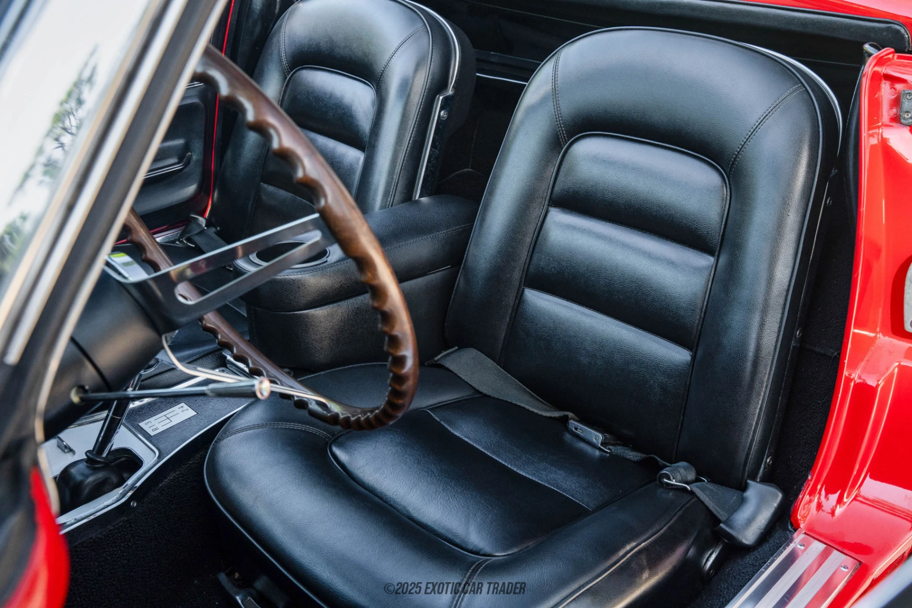 Chevrolet Corvette Chevrolet Corvette - Interior