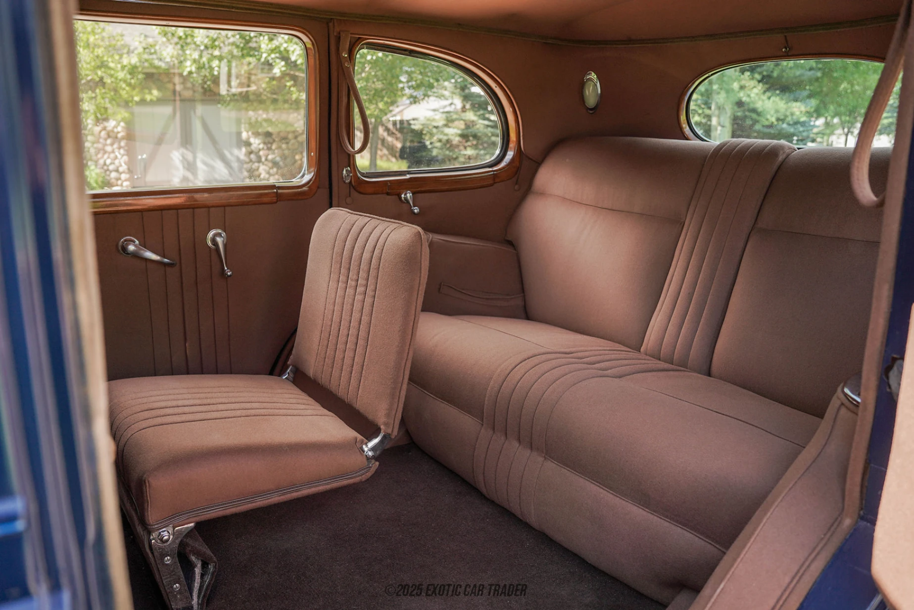 1935 Packard Twelve - Interior Photo