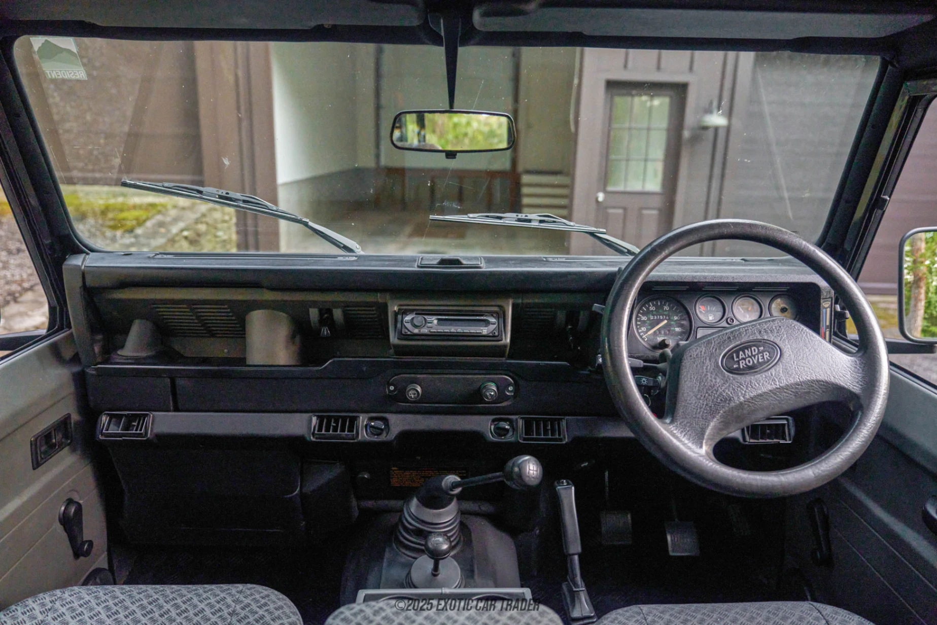 Land Rover Defender 110 Land Rover Defender 110 - Interior