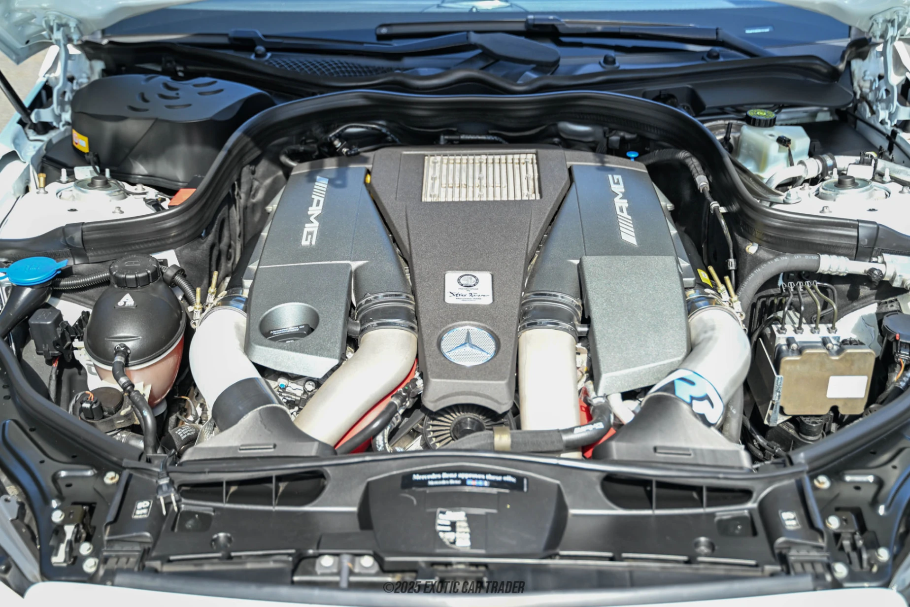2015 Mercedes-Benz E63 AMG S - Engine Photo