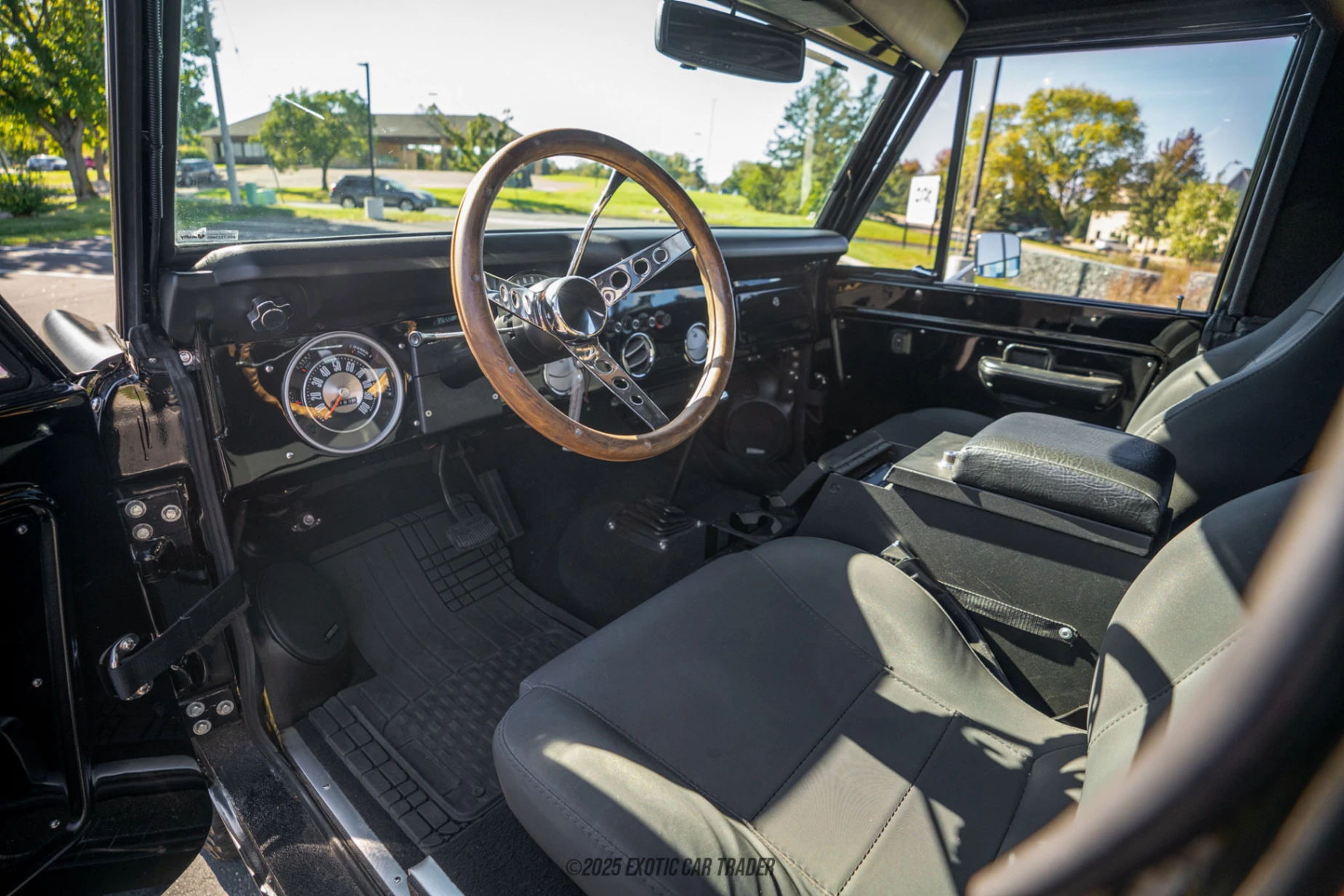 Ford Bronco Ford Bronco - Interior