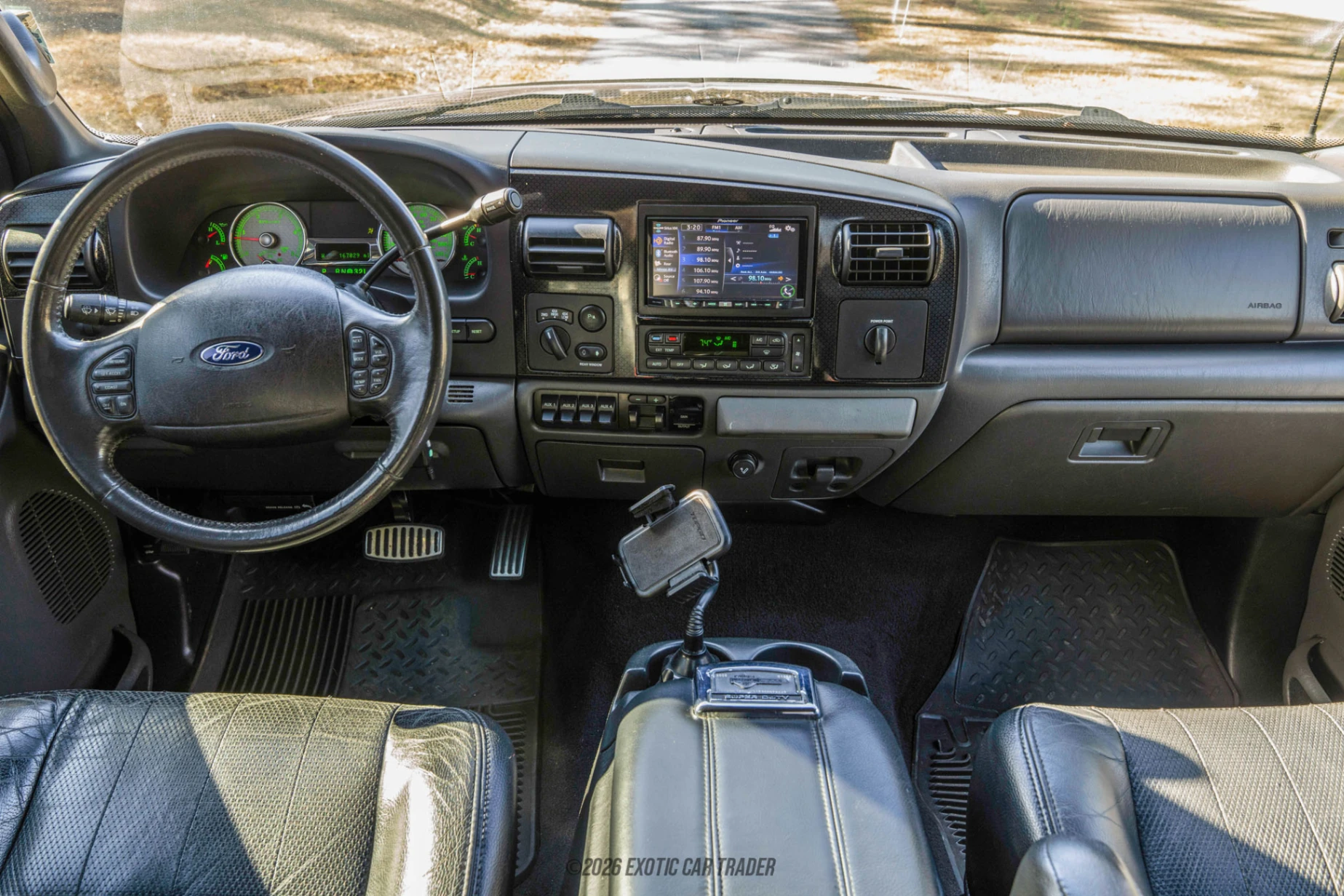 2005 Ford F-350 - Interior Photo