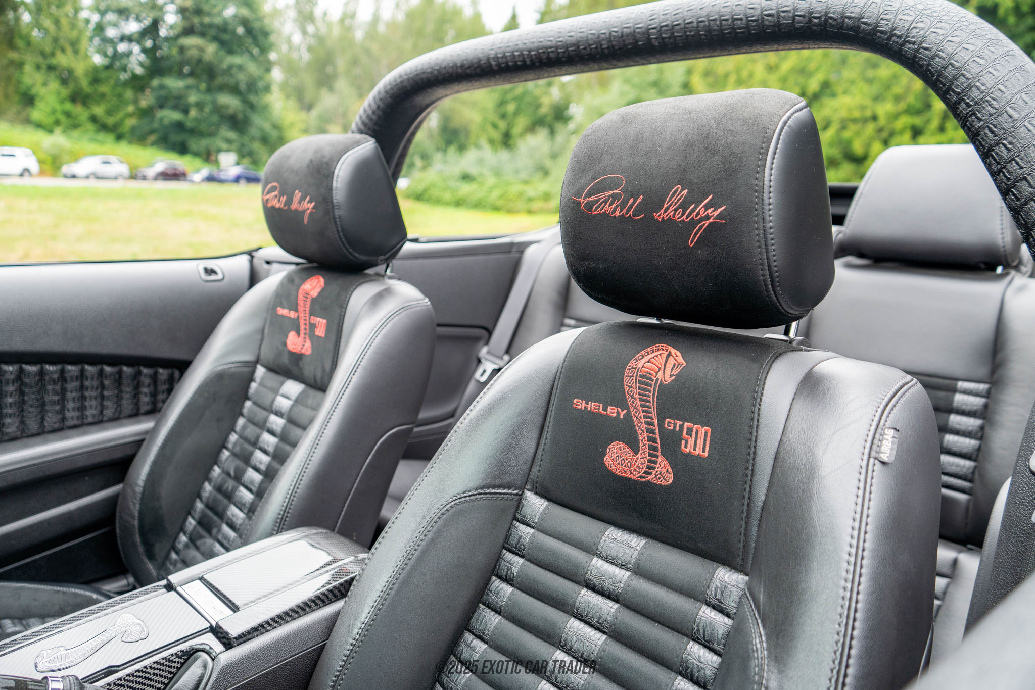 2013 Ford Mustang - Interior Photo