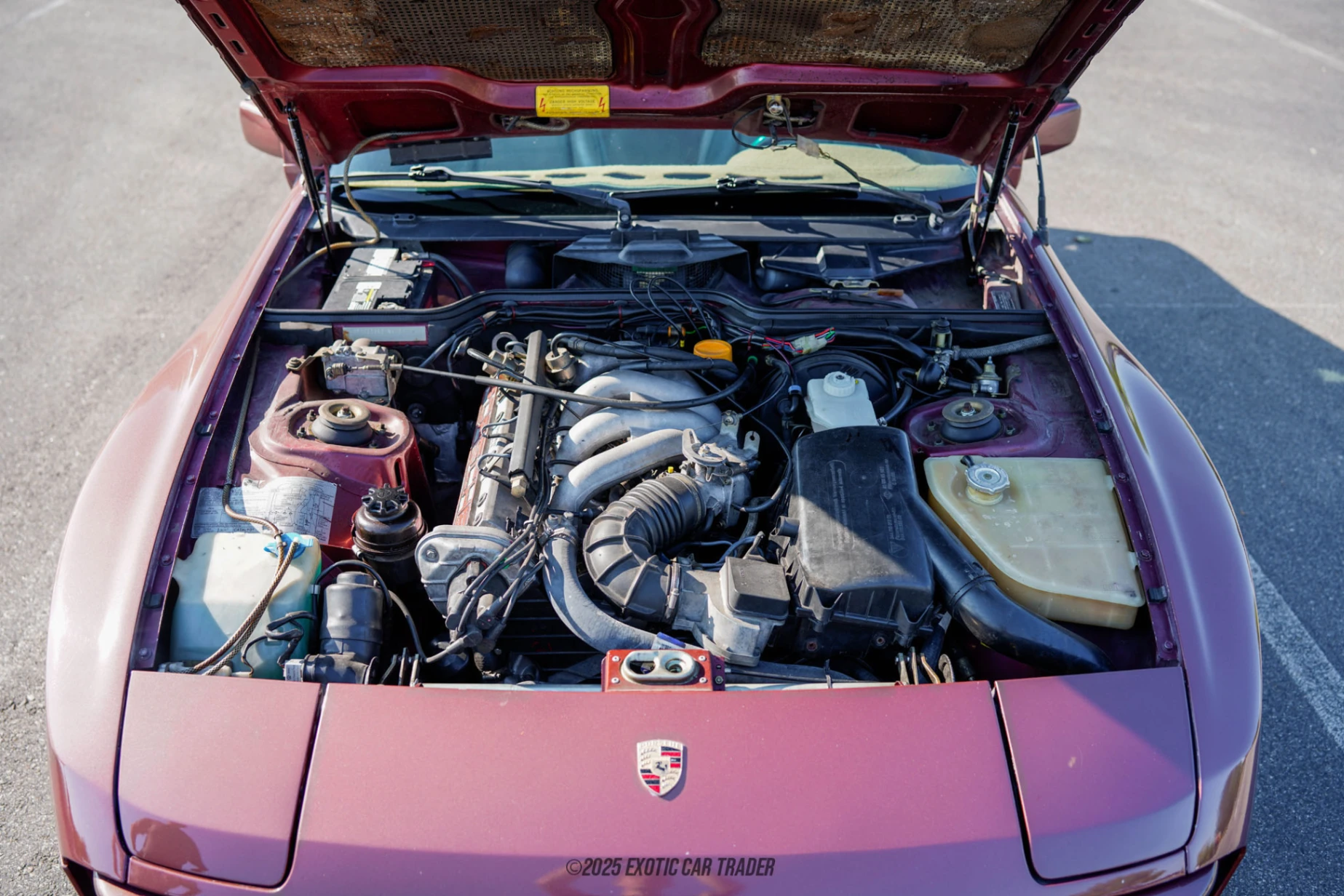 1985 Porsche 944 - Engine Photo