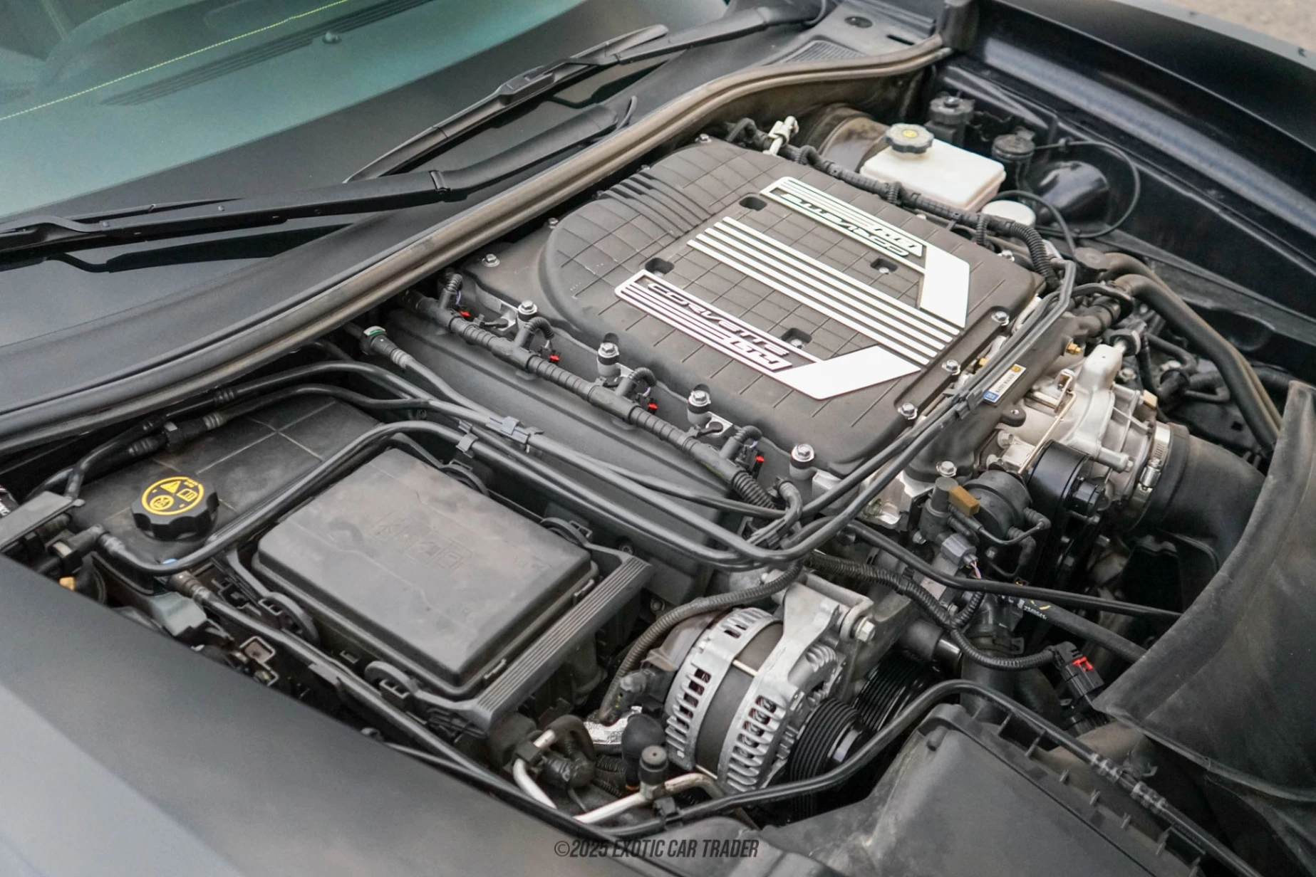 2016 Chevrolet Corvette - Engine Photo