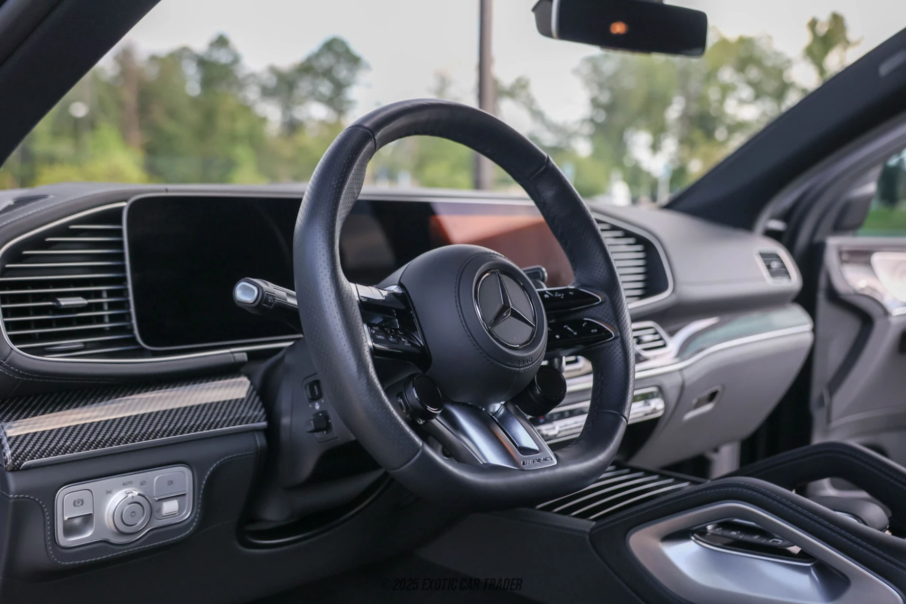 2025 Mercedes-Benz GLE53 AMG - Interior Photo