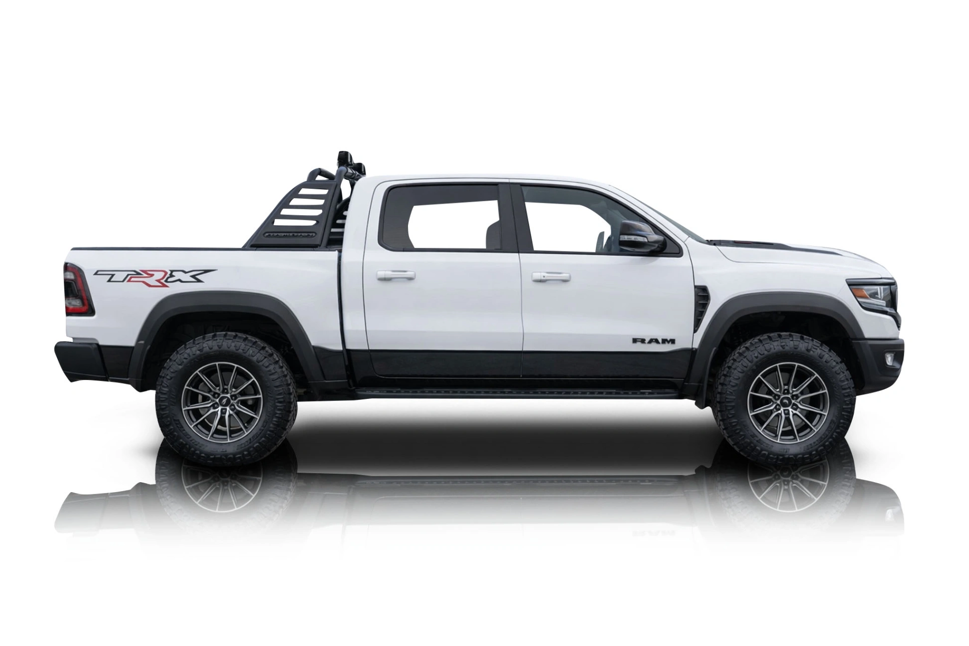2022 Ram 1500 - Passenger side