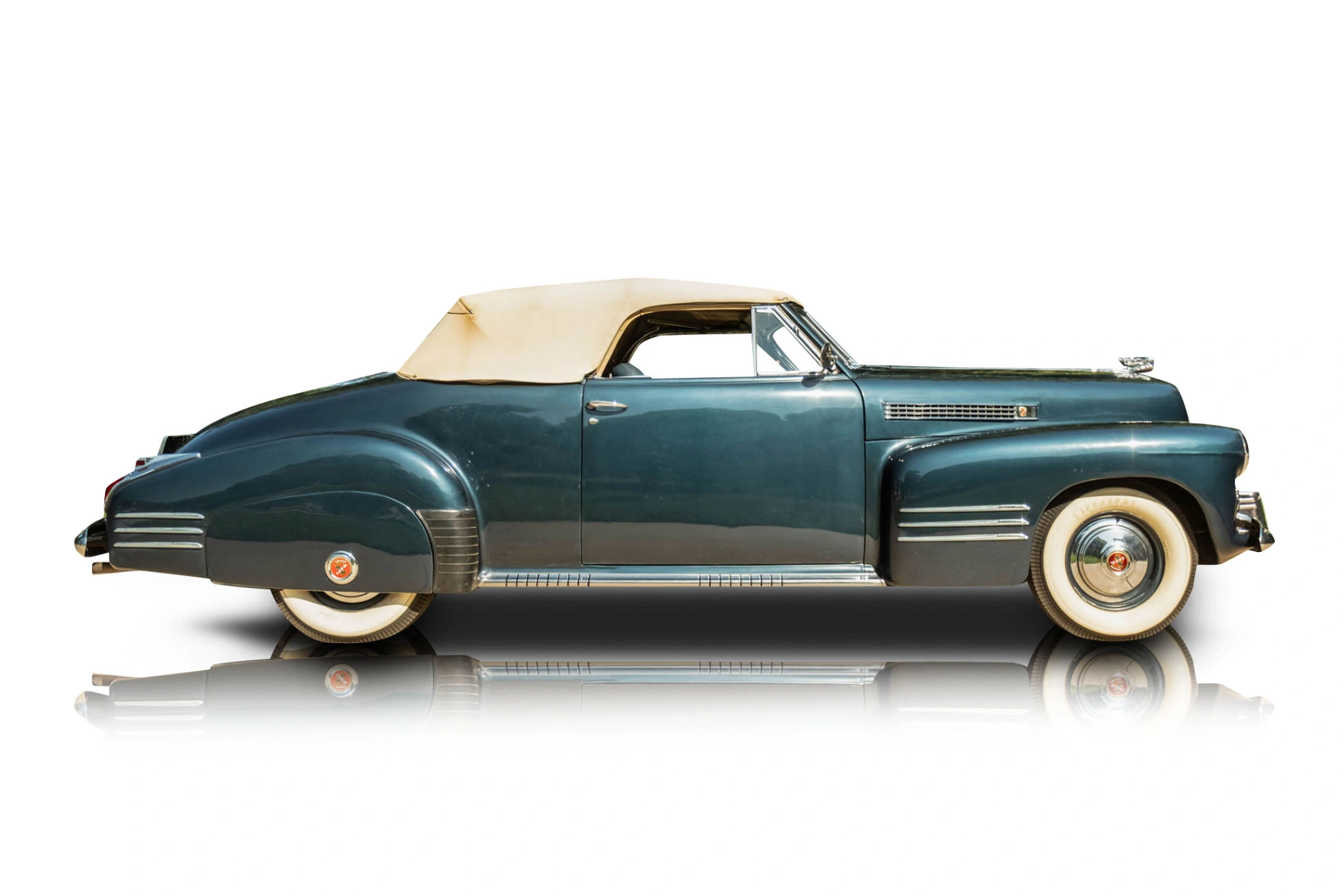 1941 Cadillac Series 62 - Passenger side