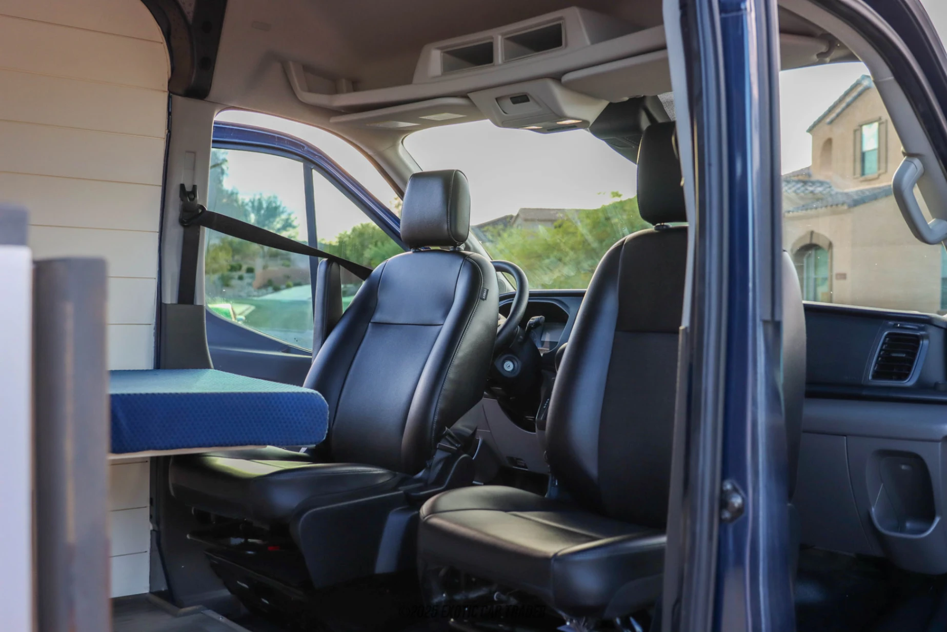 2022 Ford Transit - Interior Photo