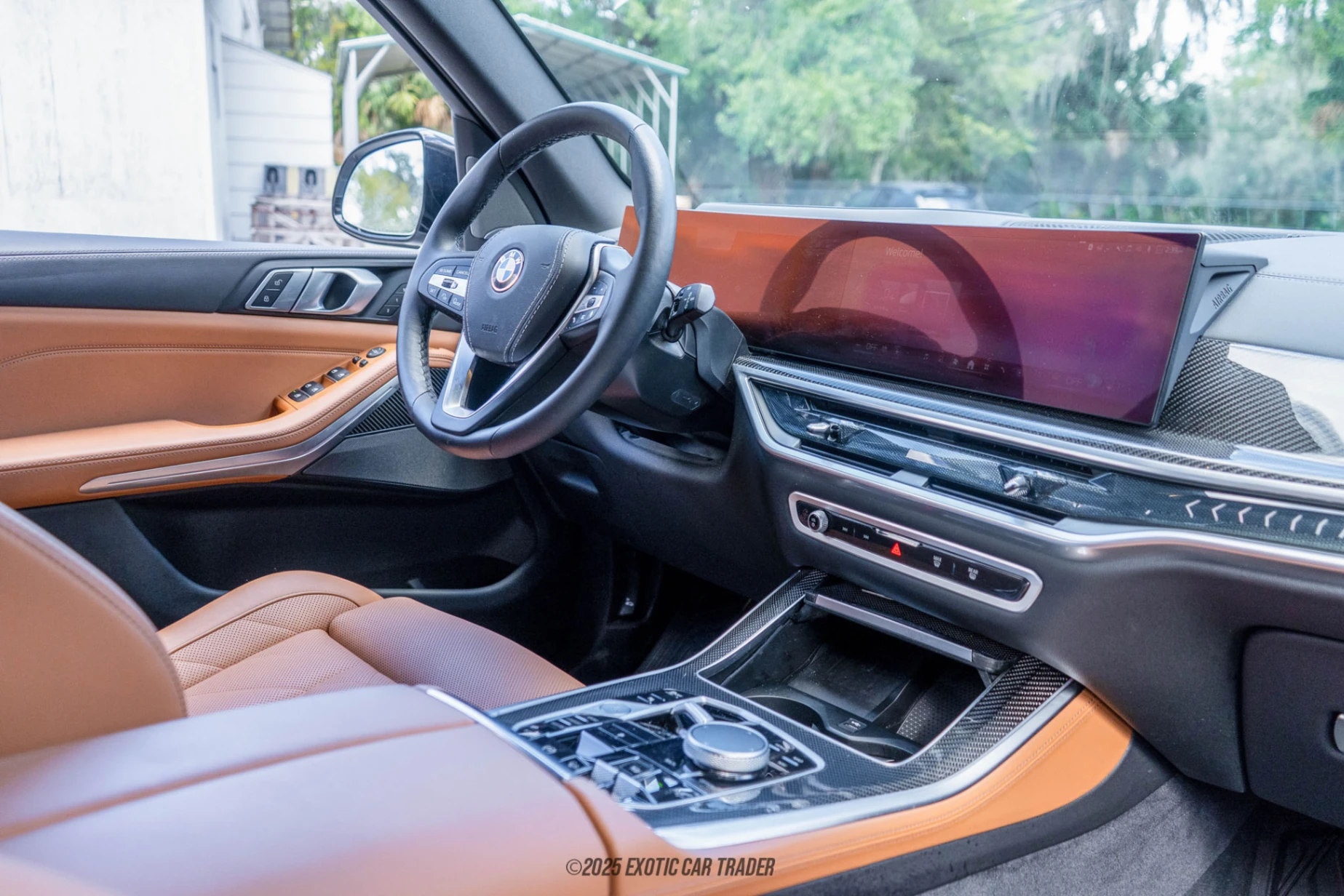 2025 BMW X5 - Interior Photo