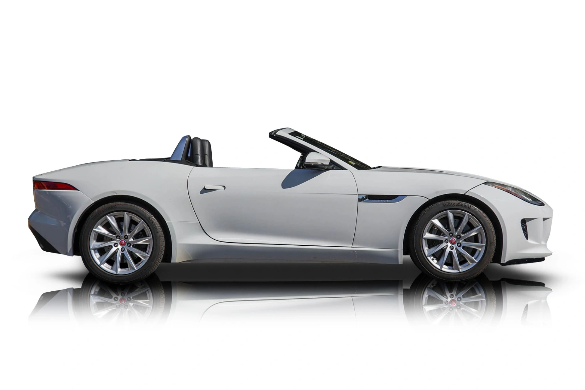 An incredible side shot photo of a Jaguar F-Type that you should buy.