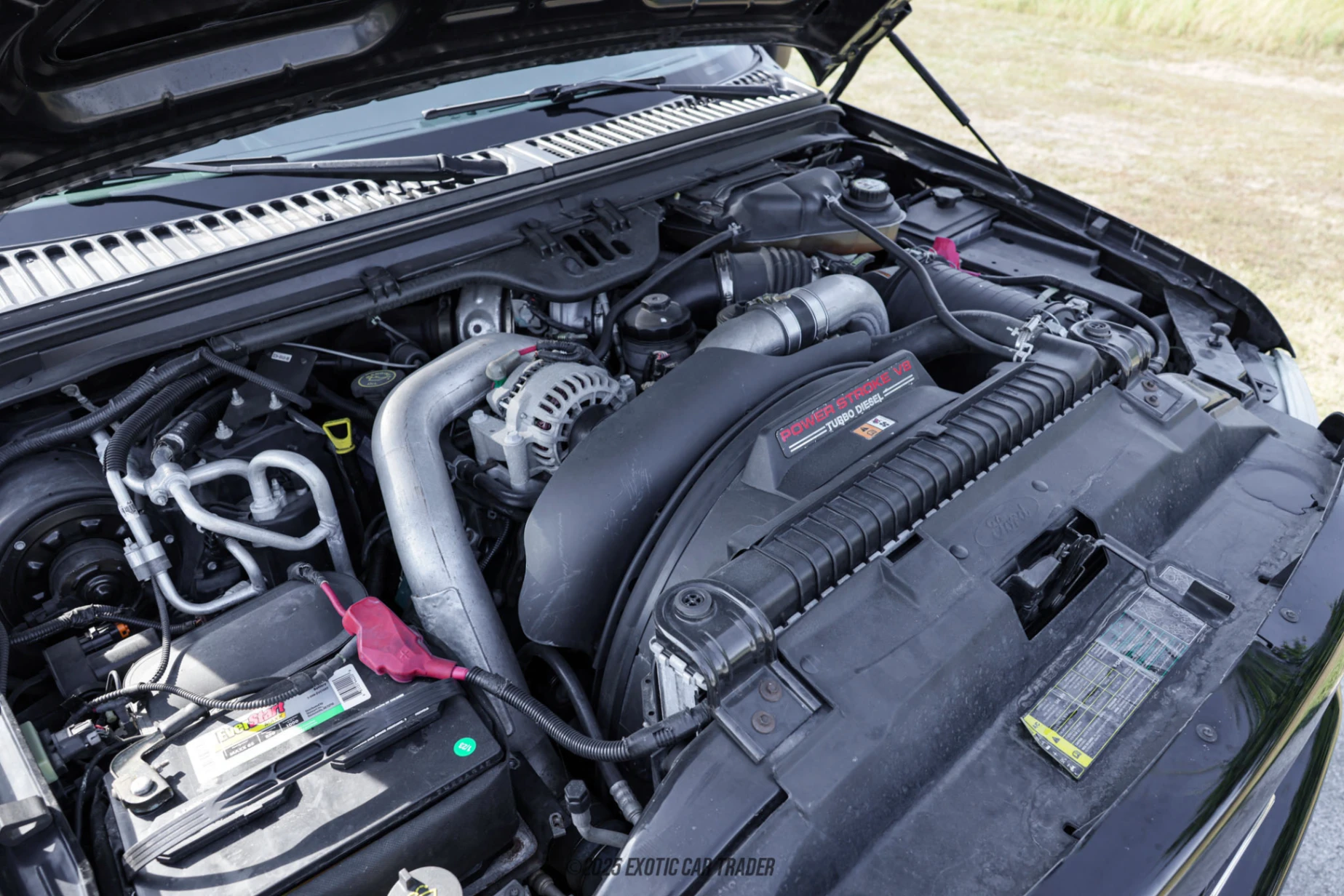 2004 Ford Excursion - Engine Photo