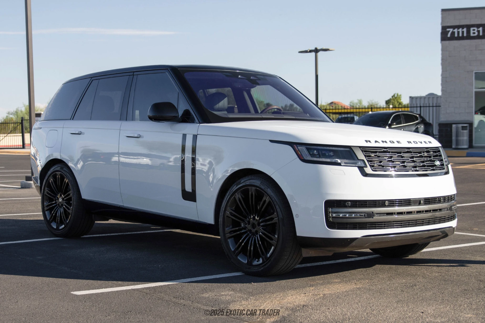 2023 Land Rover Range Rover - Overview Photo