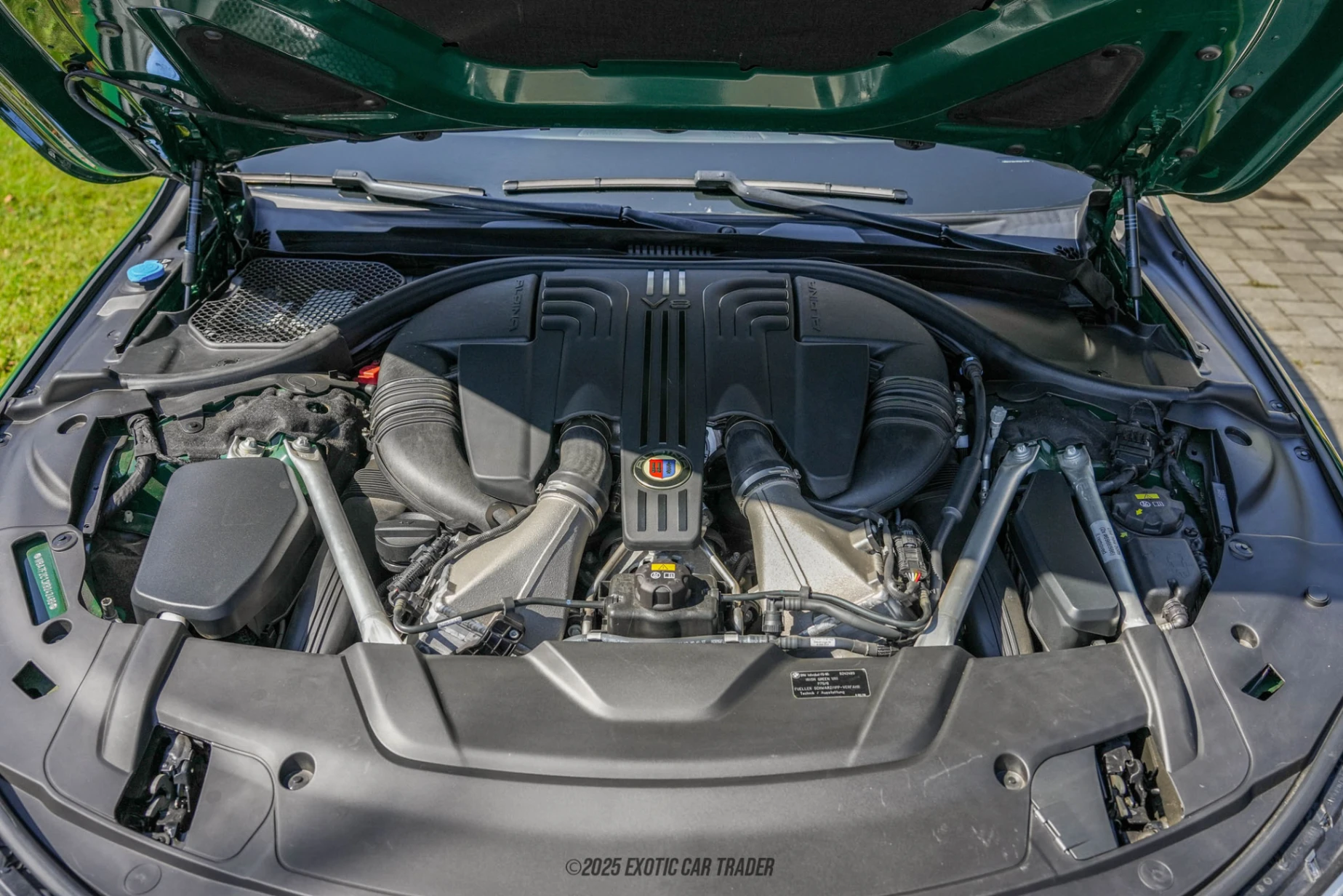 2019 BMW Alpina B7 - Engine Photo