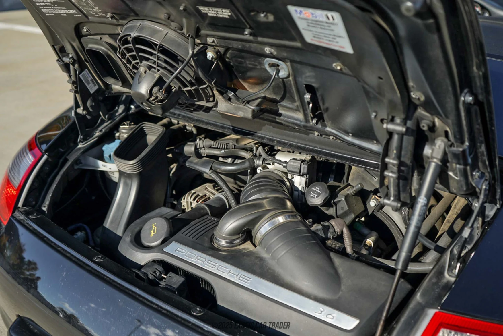 2006 Porsche 911 - Engine Photo