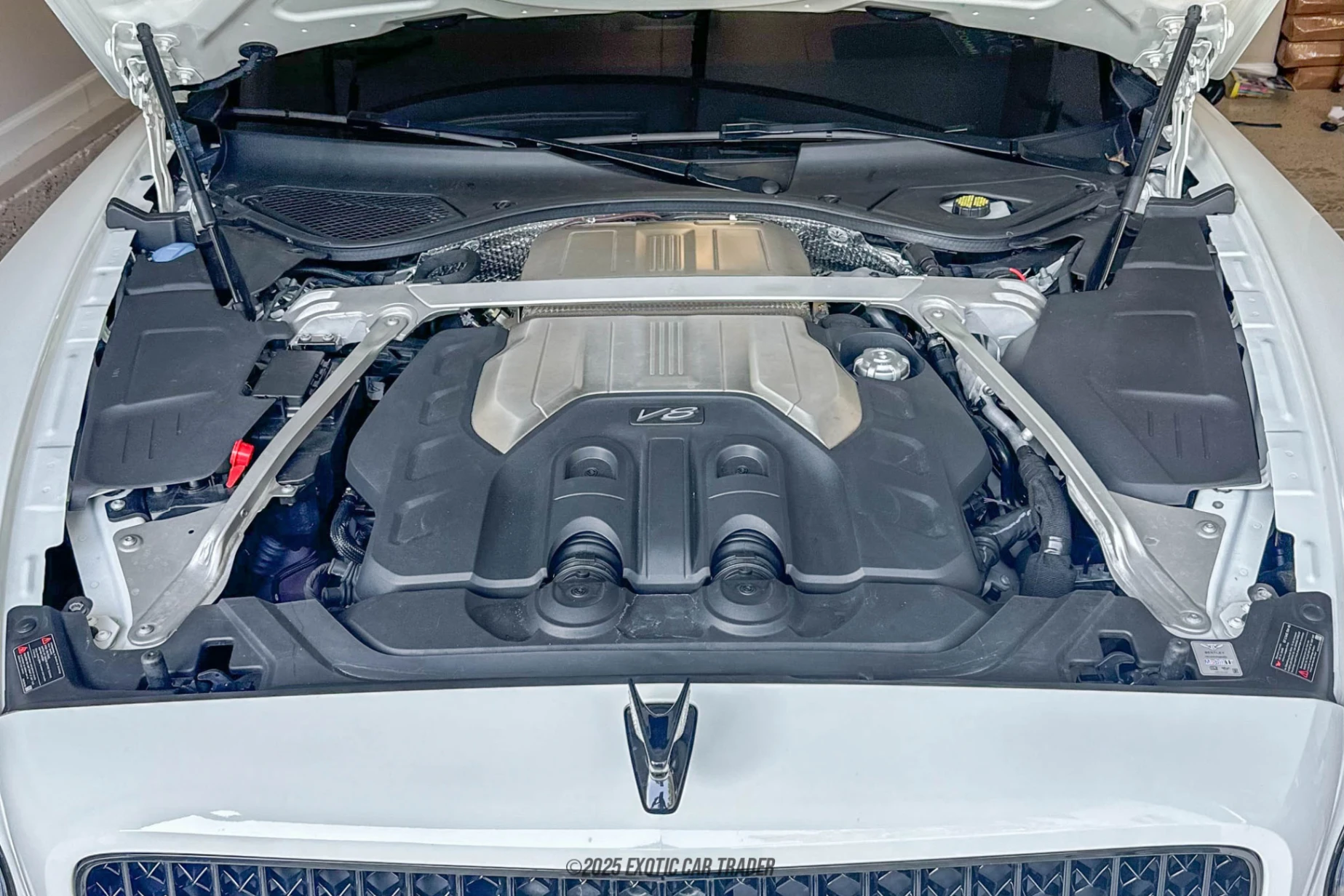 2022 Bentley Flying Spur - Engine Photo