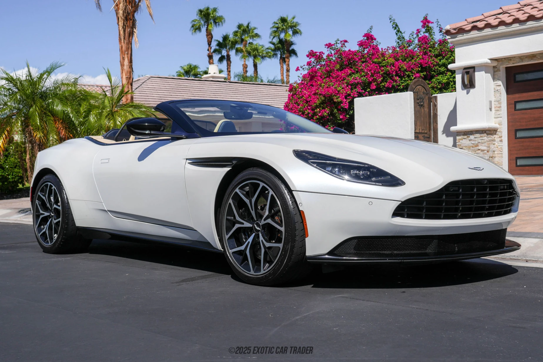 2019 Aston Martin DB11 - Overview Photo