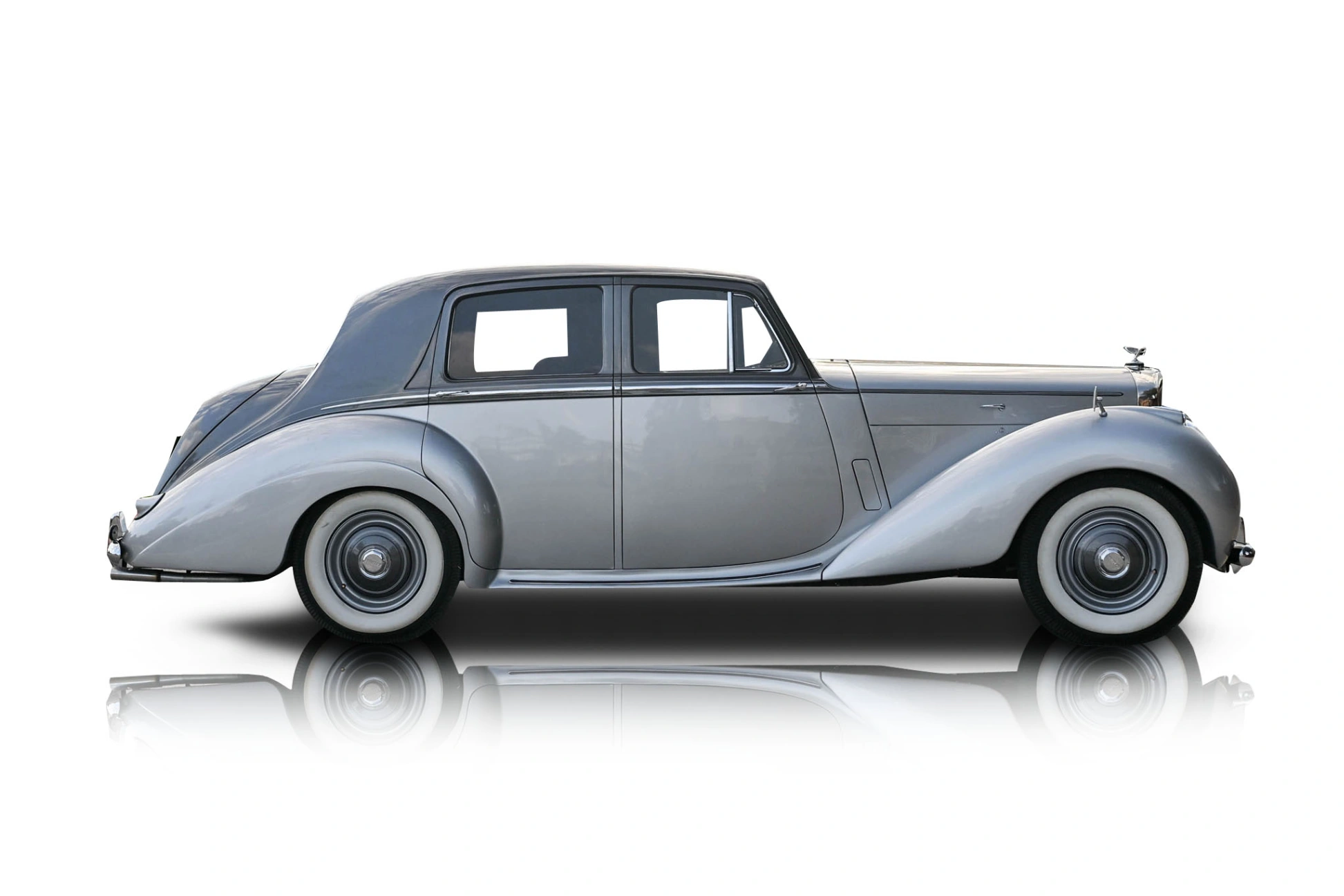 1952 Bentley R-Type - Passenger side