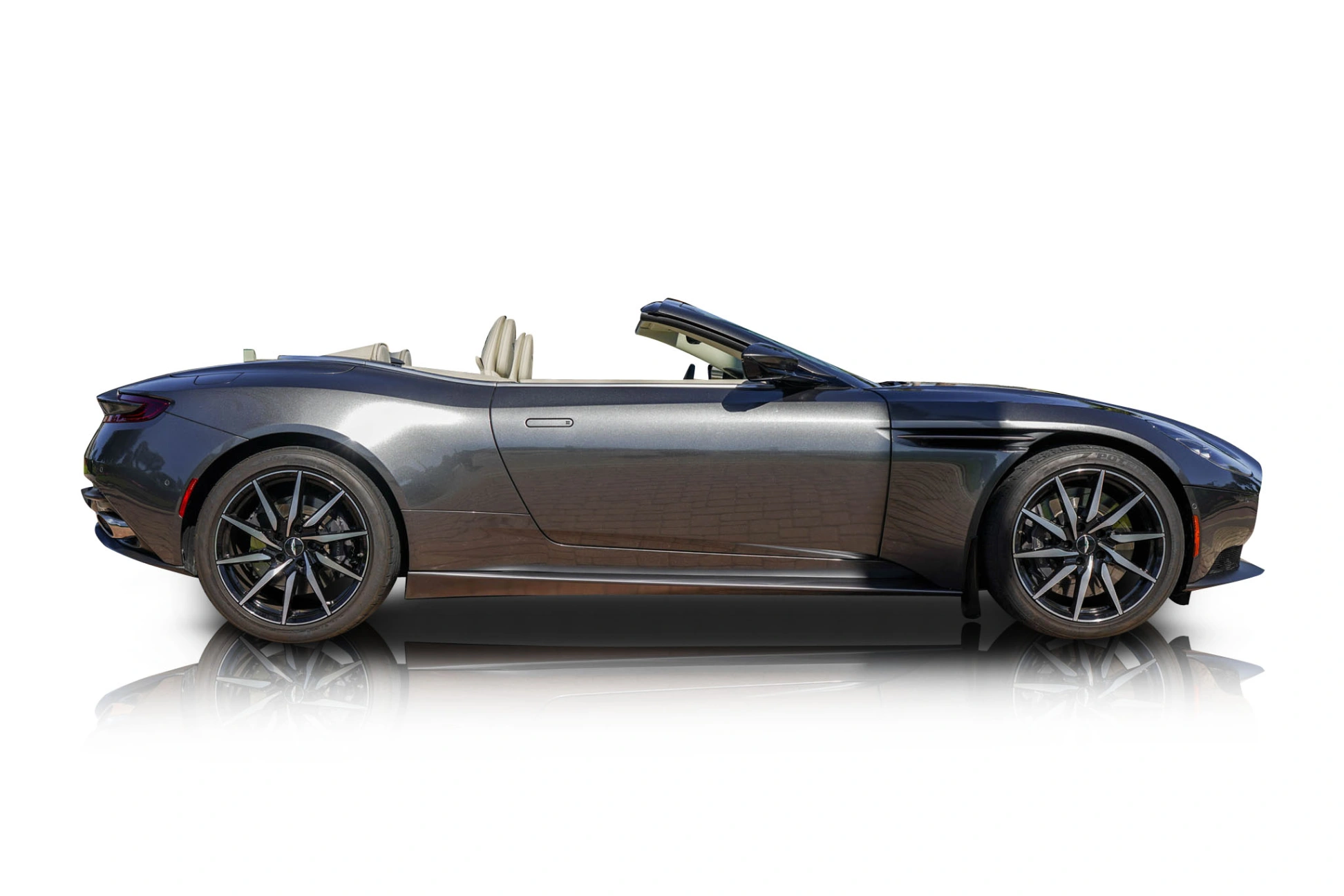 2020 Aston Martin DB11 - Passenger side