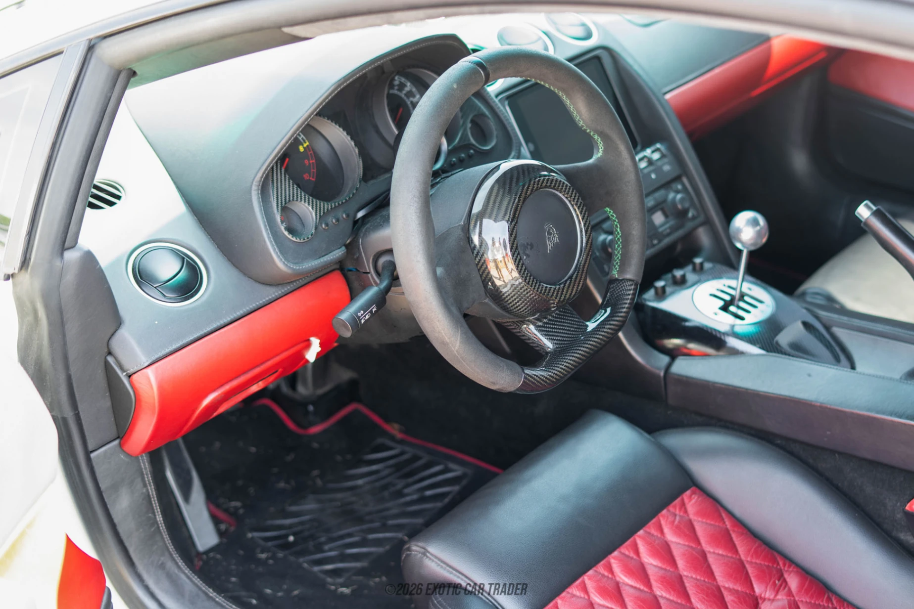 2004 Lamborghini Gallardo - Interior Photo