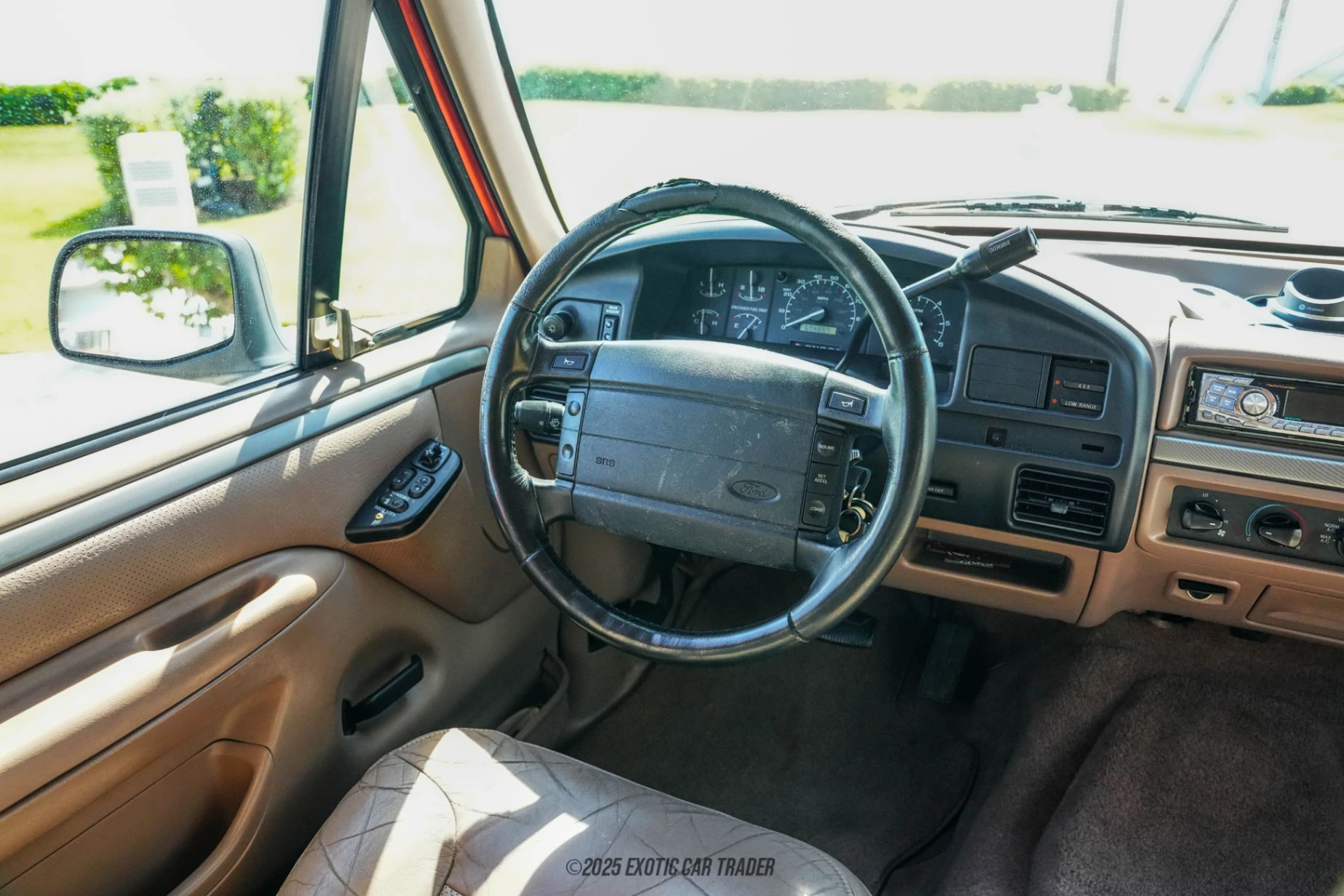 Ford Bronco Ford Bronco - Interior