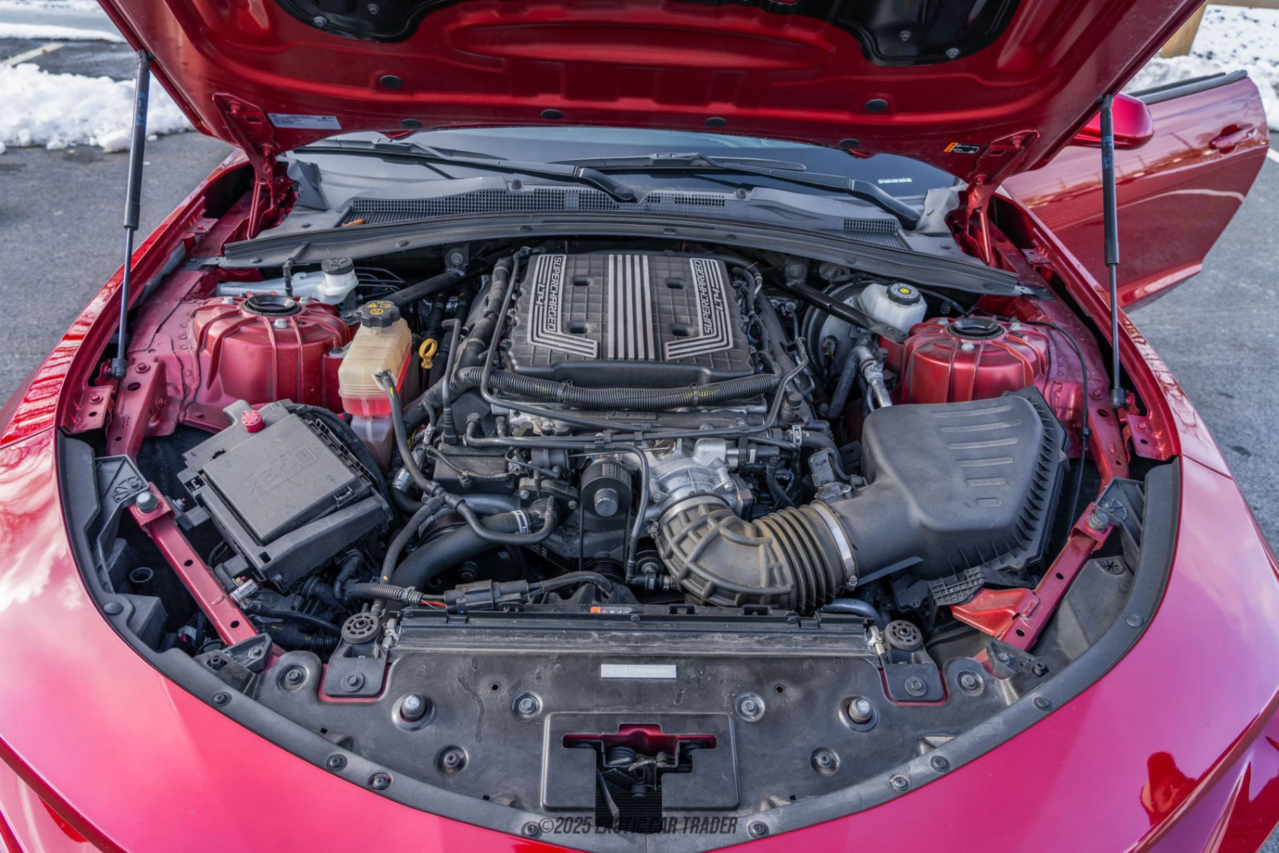 2019 Chevrolet Camaro - Engine Photo