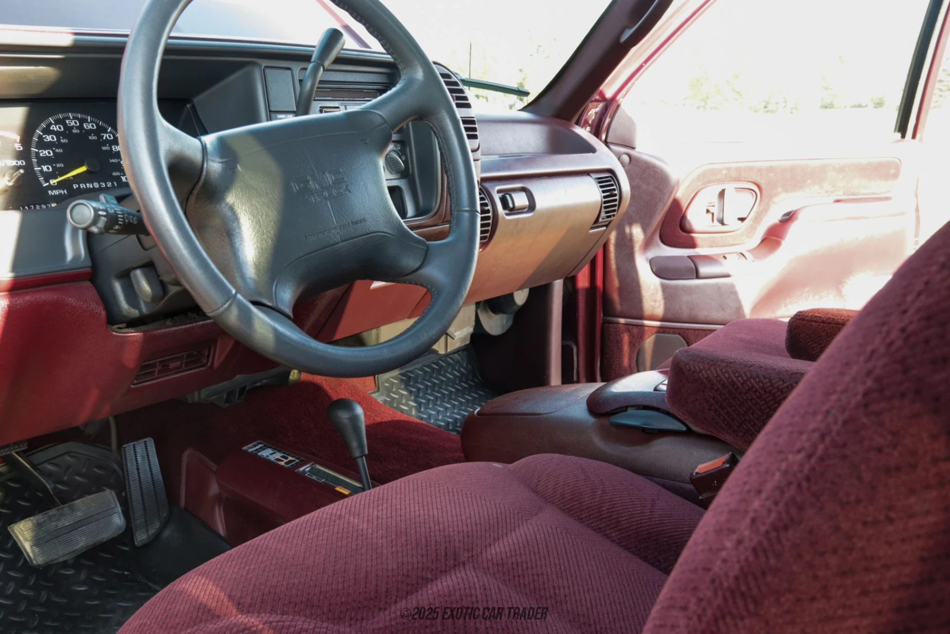 GMC Sierra 1500 GMC Sierra 1500 - Interior