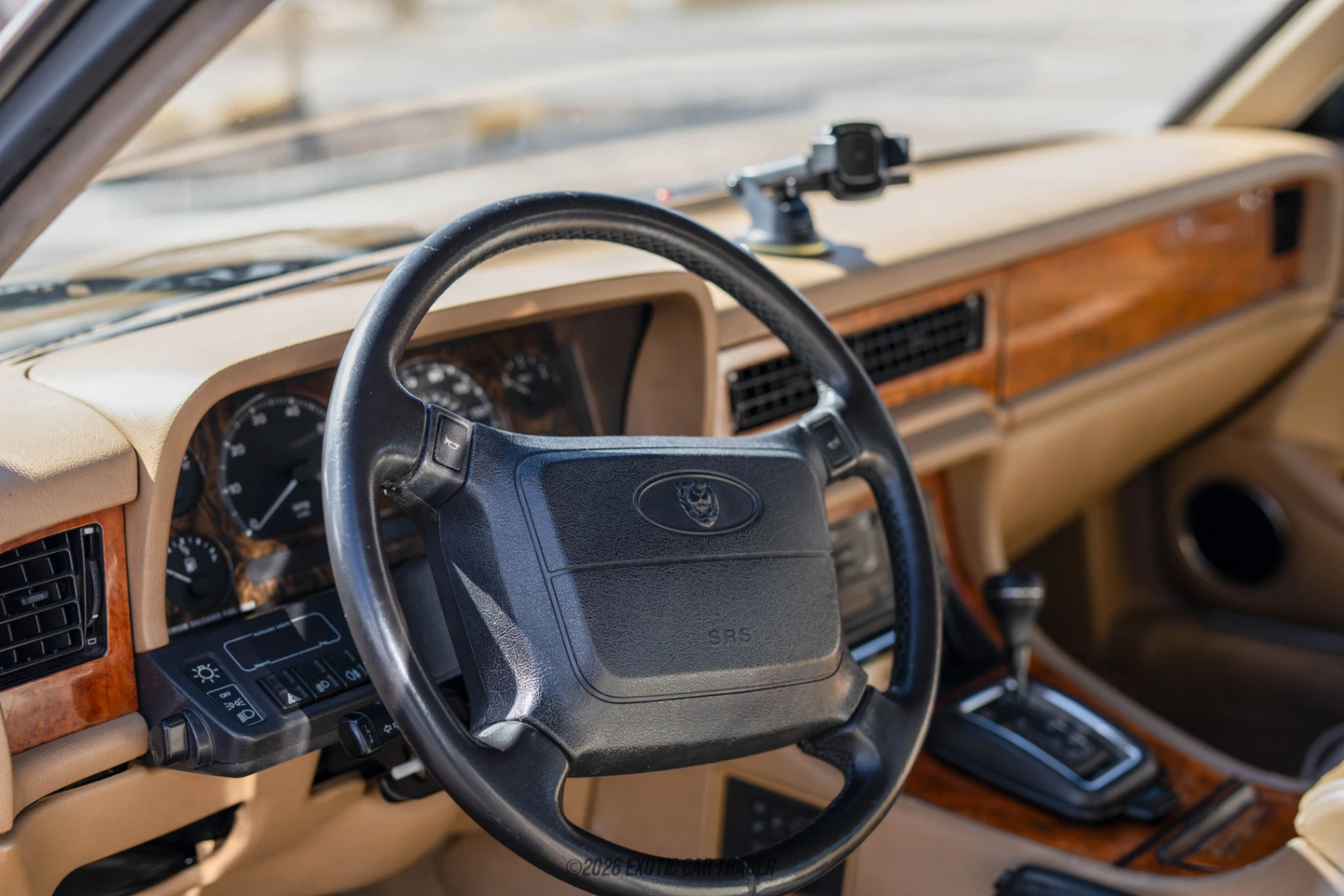 1994 Jaguar XJ6 - Interior Photo