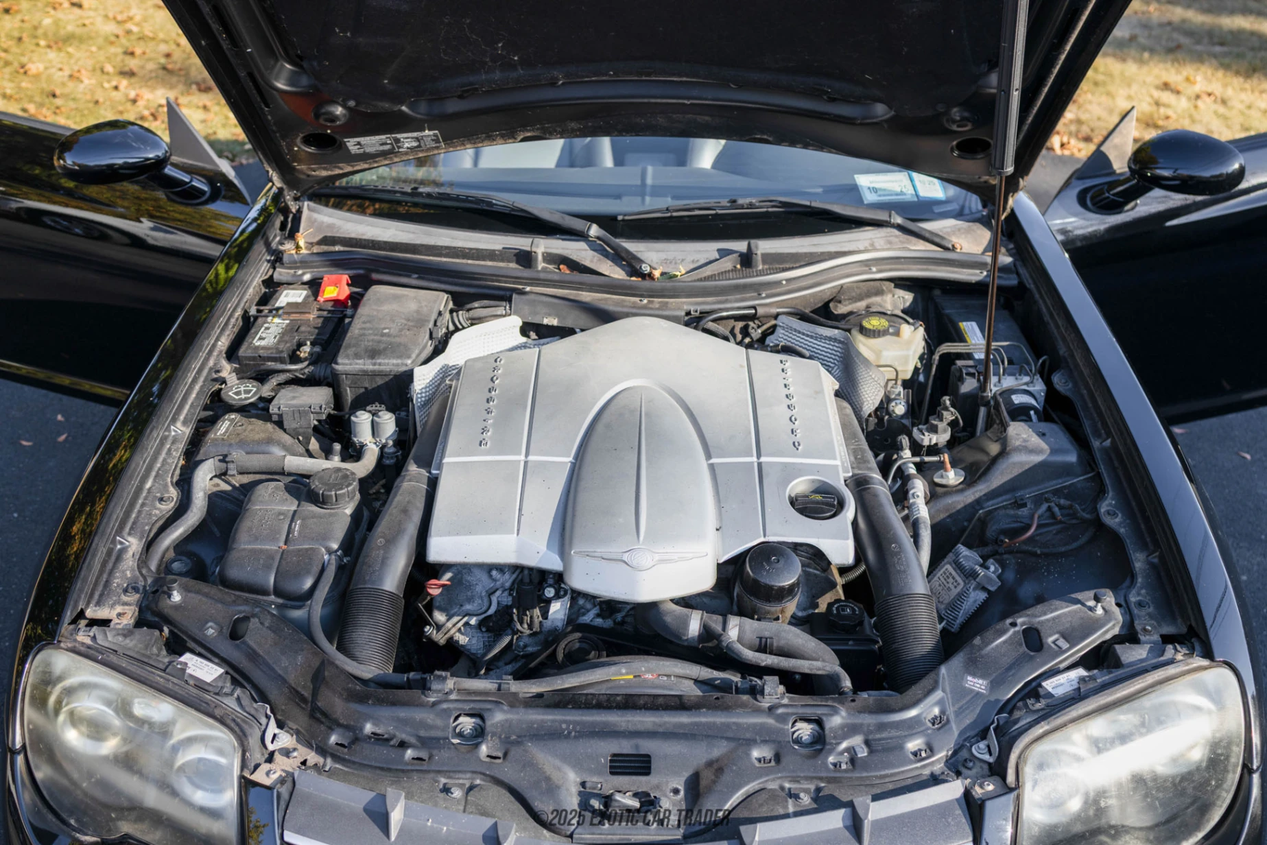 2006 Chrysler Crossfire - Engine Photo