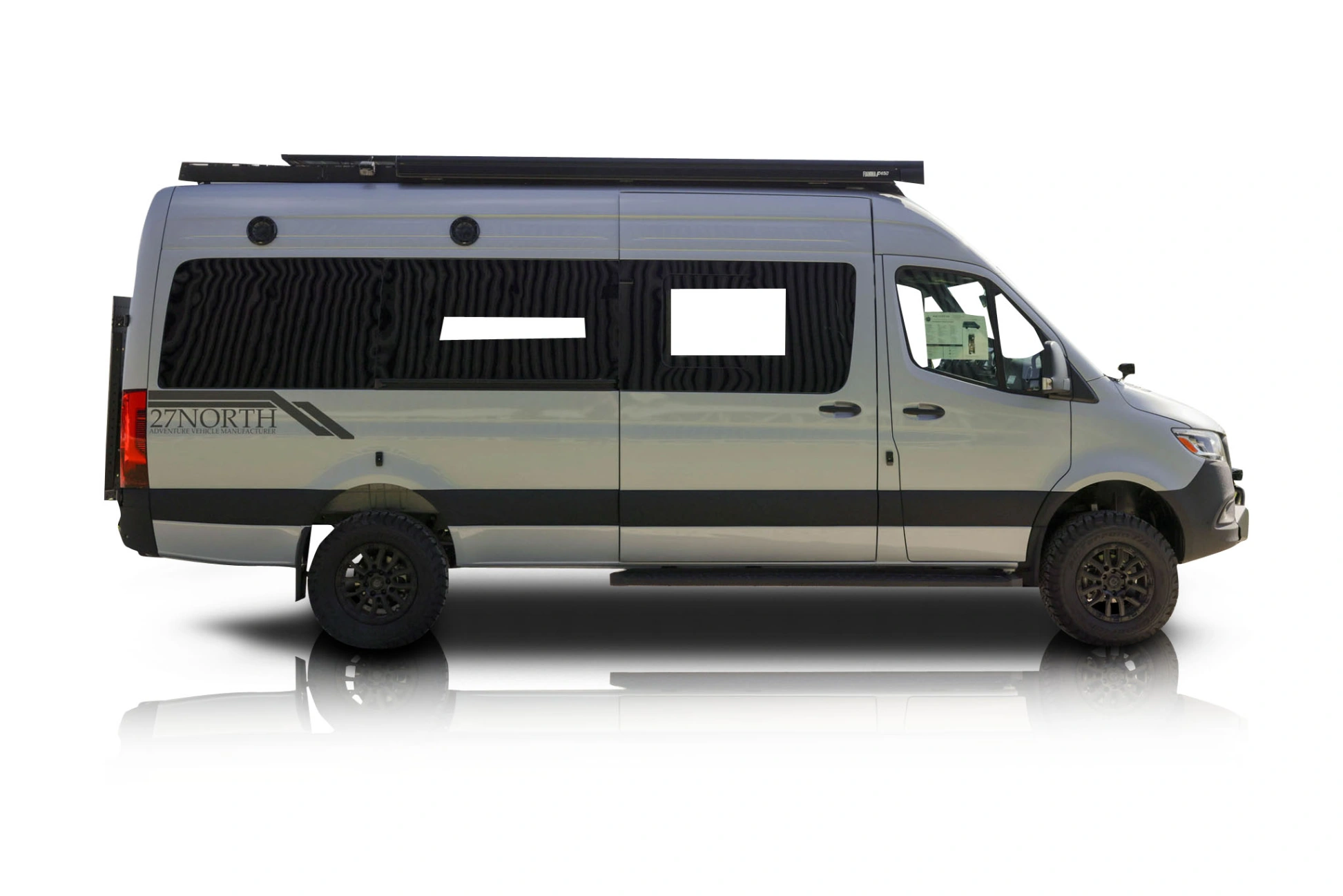 An incredible side shot photo of a Mercedes-Benz Sprinter 2500 that you should buy.