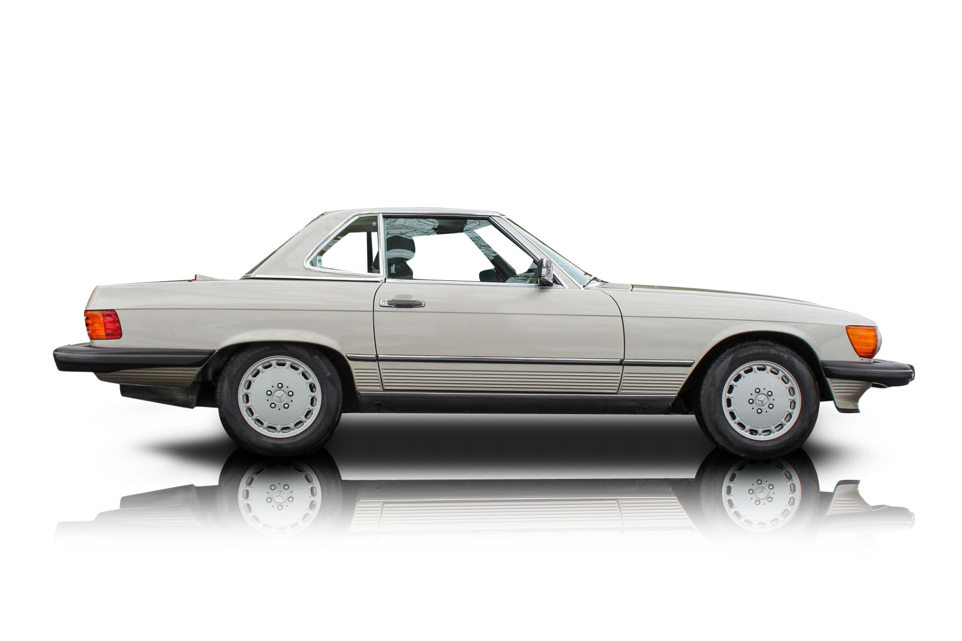 1987 Mercedes-Benz 560SL - Inspection Image