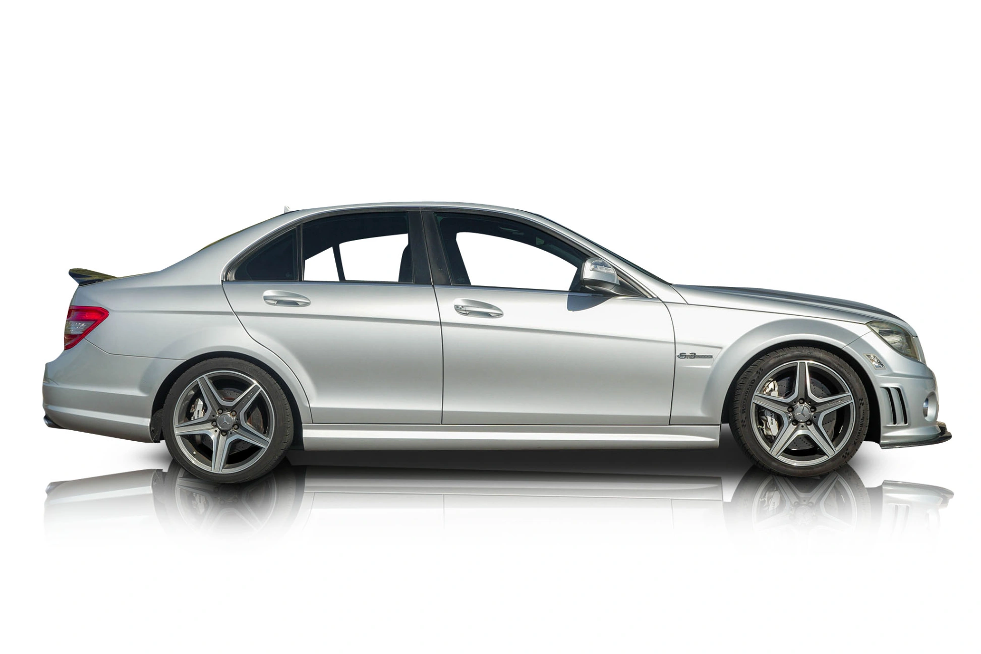 2009 Mercedes-Benz C63 AMG - Passenger side