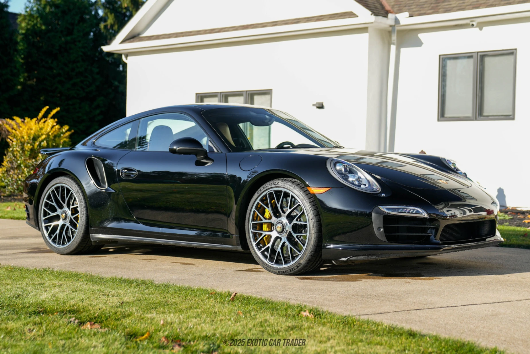 2016 Porsche 911 - Overview Photo