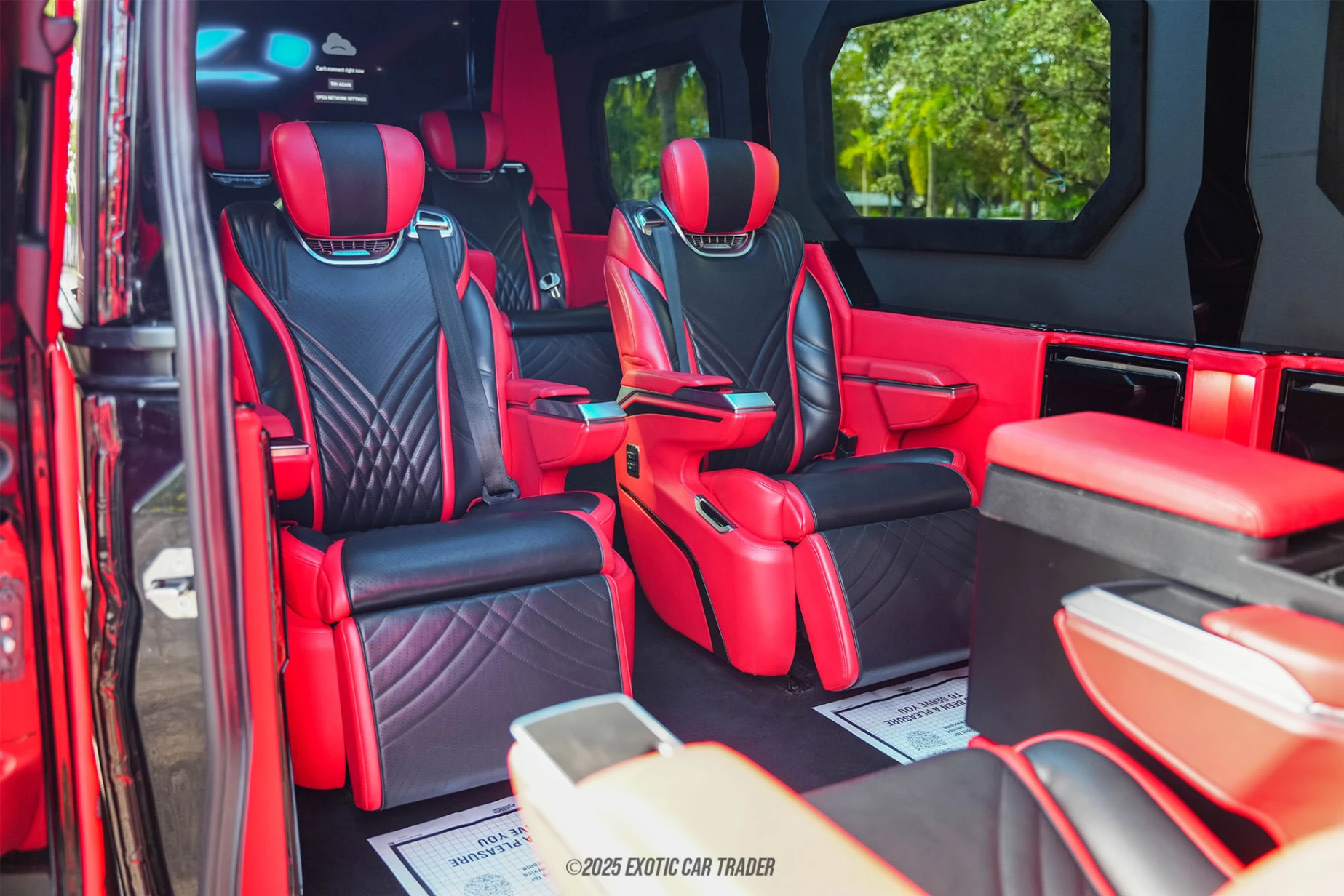 Mercedes-Benz Sprinter 3500 Mercedes-Benz Sprinter 3500 - Interior