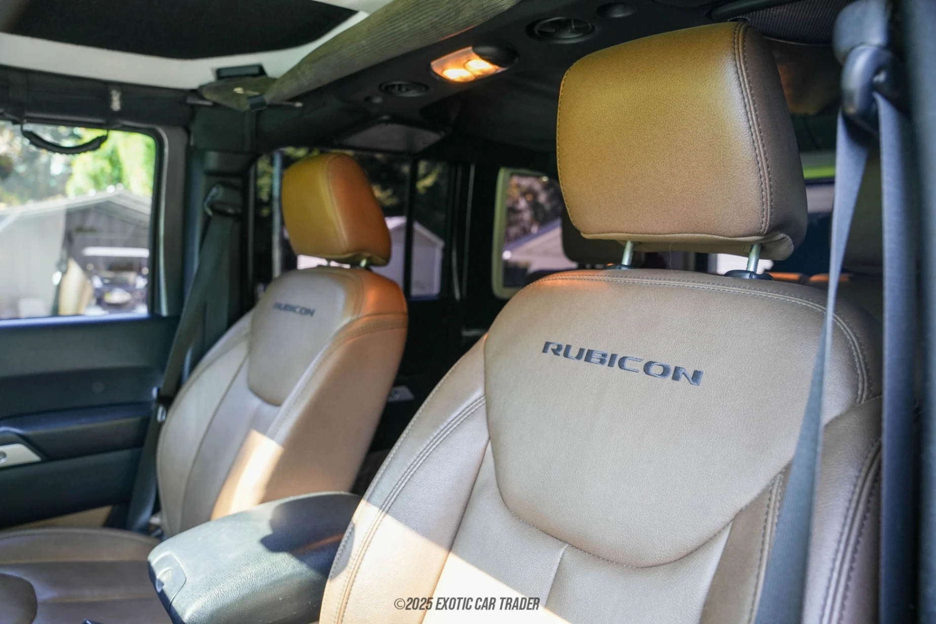 2016 Jeep Wrangler - Interior Photo