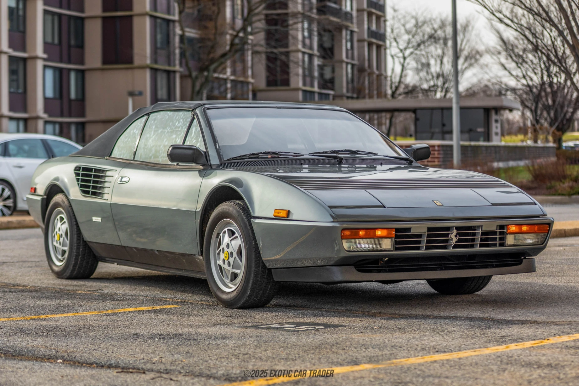 1986 Ferrari Mondial - Overview Photo